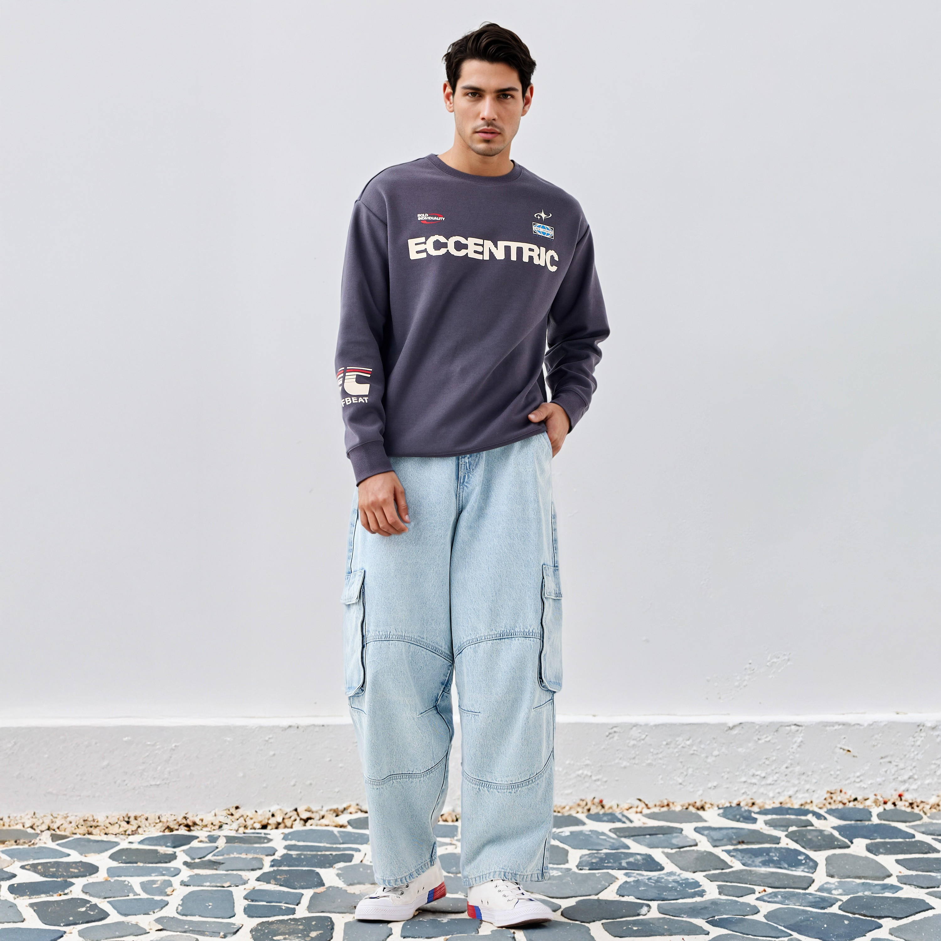 سويت شيرت بياقة ضيقة وطبعات-men-winterwear-hoodiesandsweatshirts-image-4