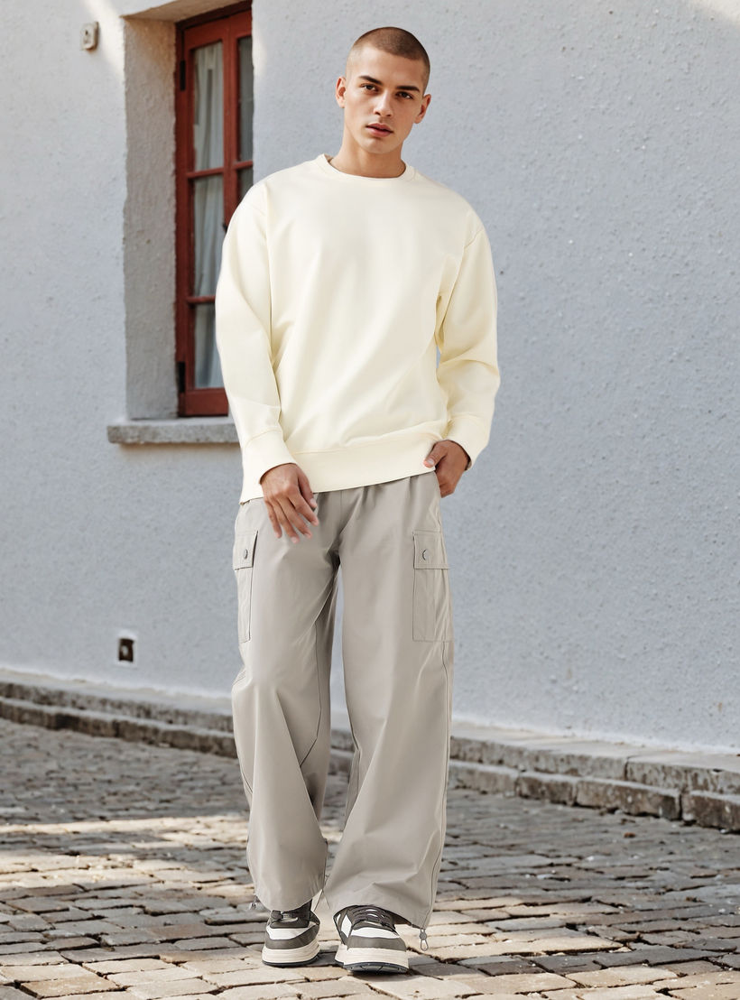 Relaxed Fit Sweatshirt-men-winterwear-hoodiesandsweatshirts-image-2