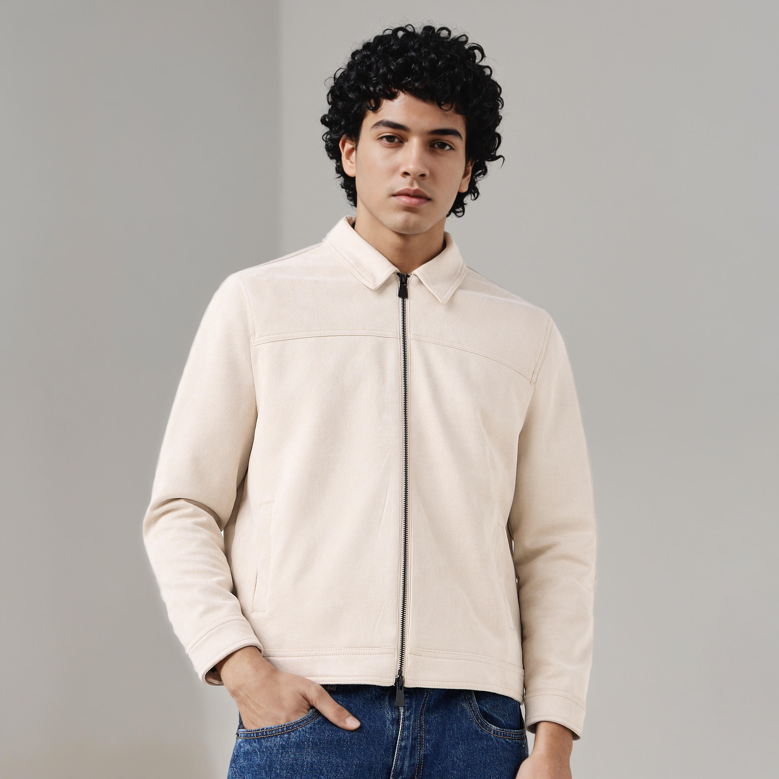 جاكيت تراكر جلد سويدي بقصة عادية للرجال-men-clothing-jacketsandblazers-jackets-image-1