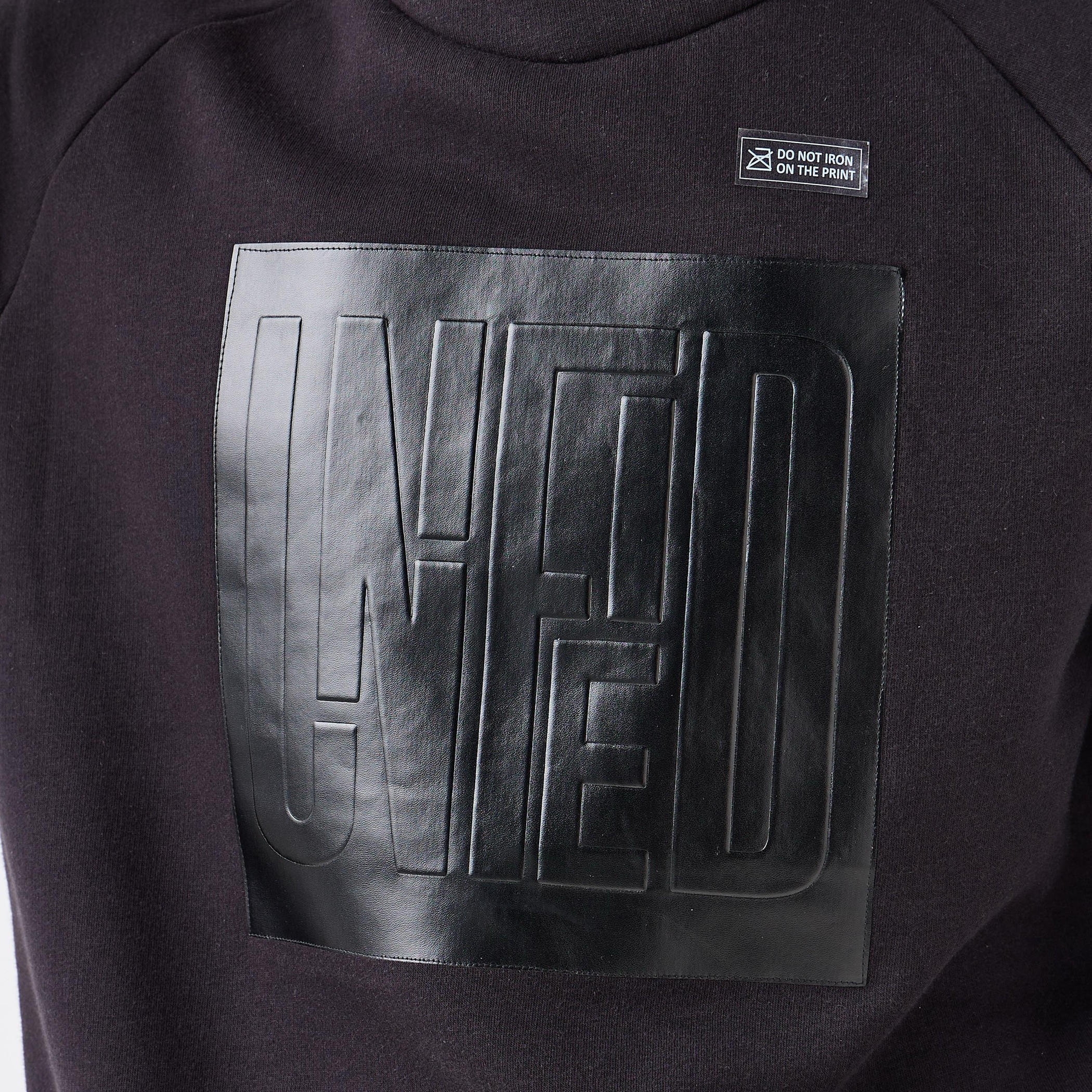سويت شيرت منقوش بقبعة للرجال-men-winterwear-hoodiesandsweatshirts-image-1