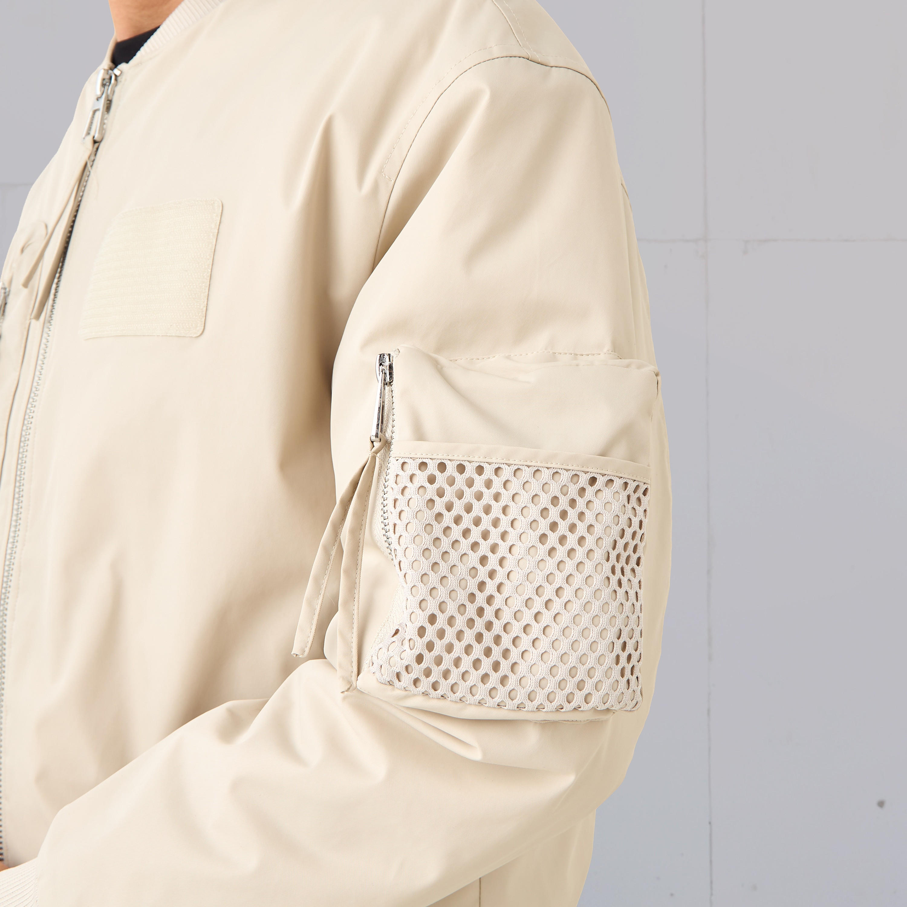 Men Relaxed Fit Utility Pockets Bomber Jacket-men-clothing-jacketsandblazers-jackets-image-4