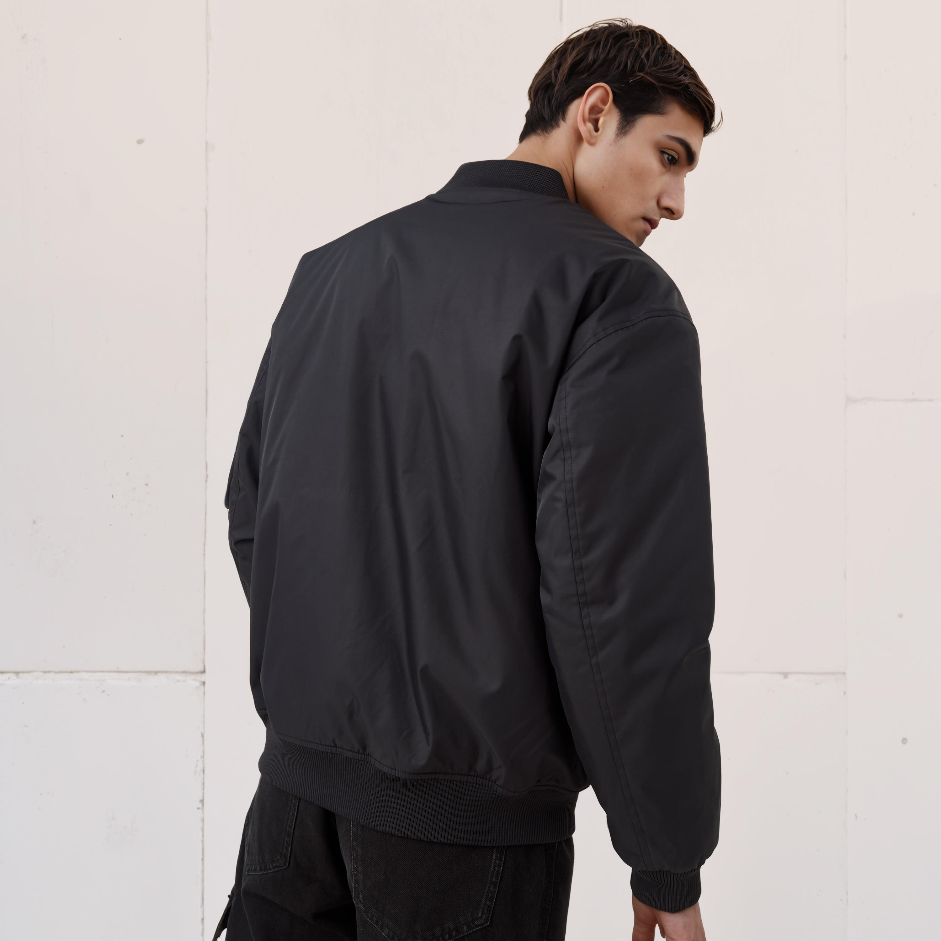 Men Relaxed Fit Utility Pockets Bomber Jacket-men-clothing-jacketsandblazers-jackets-image-3