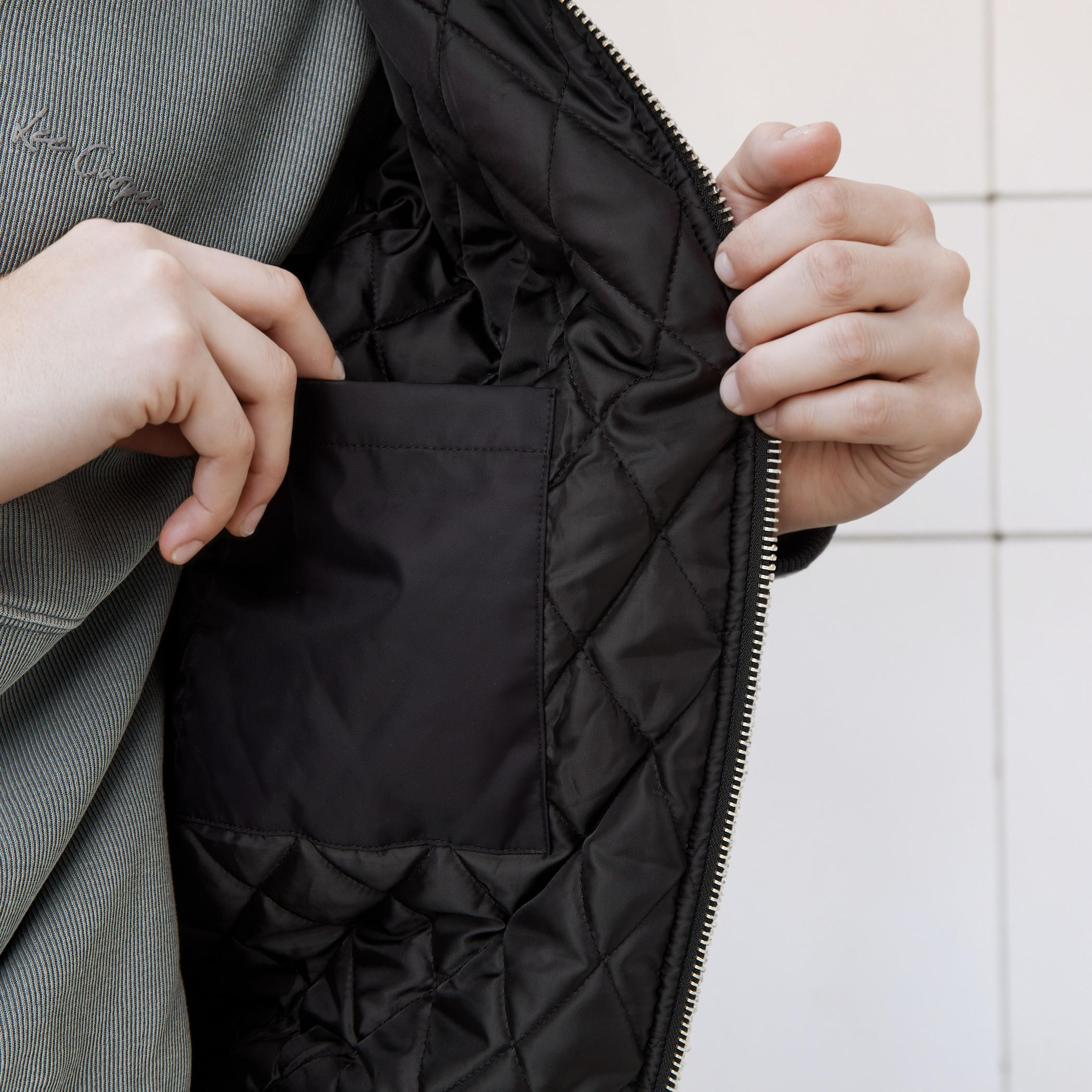 Men Relaxed Fit Utility Pockets Bomber Jacket-men-clothing-jacketsandblazers-jackets-image-5