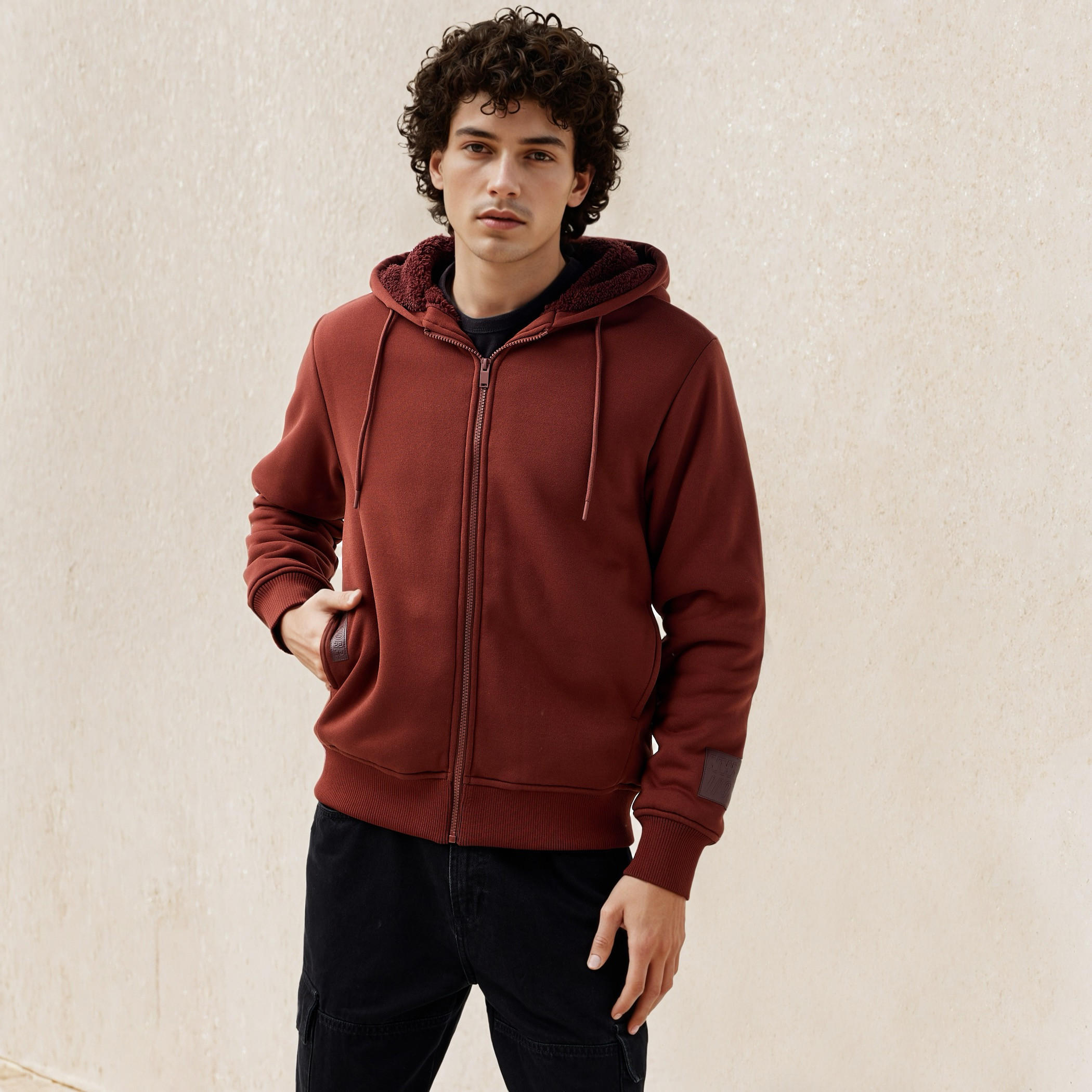 جاكيت شيربا بقبعة وسحاب إغلاق للرجال-men-clothing-jacketsandblazers-jackets-image-1