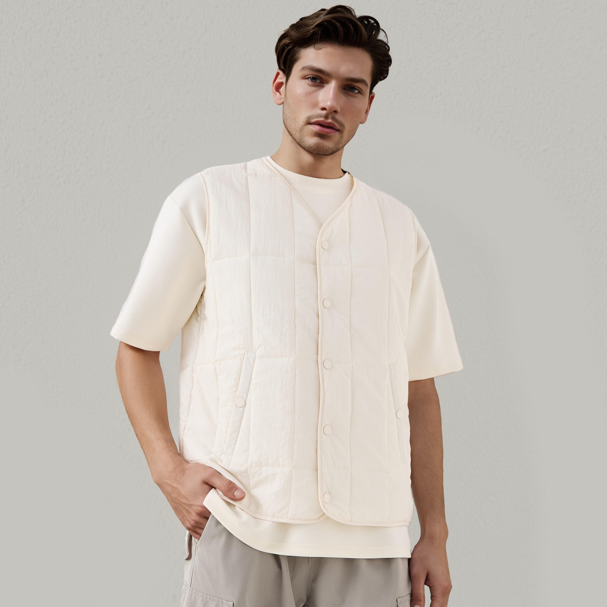 Quilted Regular Fit Gilet-men-clothing-jacketsandblazers-jackets-image-1