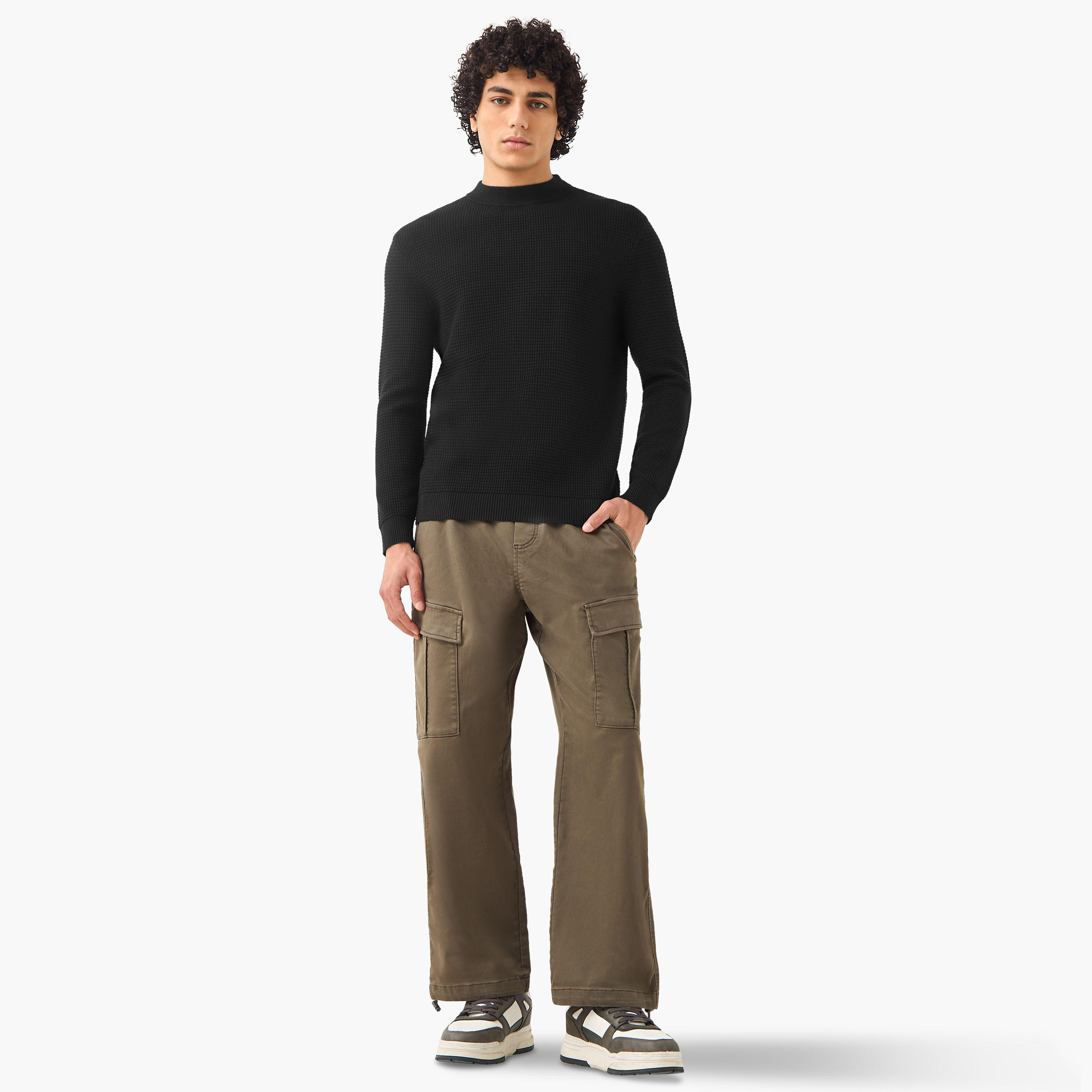 كنزة بارزة الملمس بياقة عالية للرجال-men-clothing-sweatersandpullovers-image-1