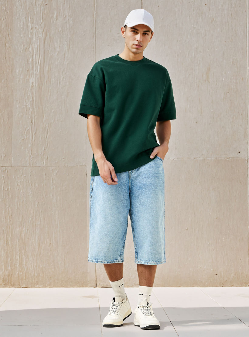 تيشيرت رجالي بأكمام قصيرة وياقة ضيقة-men-clothing-tshirtsandpolos-tshirts-image-4