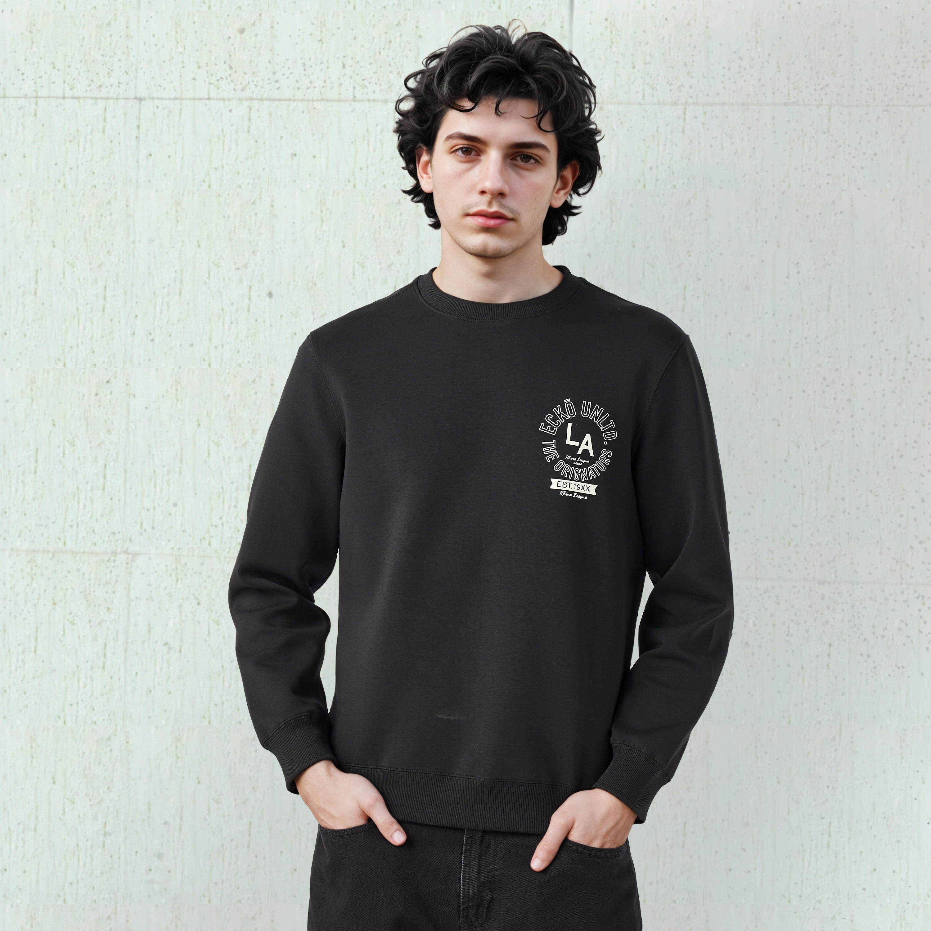 سويت شيرت بتصميم إنترلوك وطبعات للرجال من إيكو-men-winterwear-hoodiesandsweatshirts-image-2