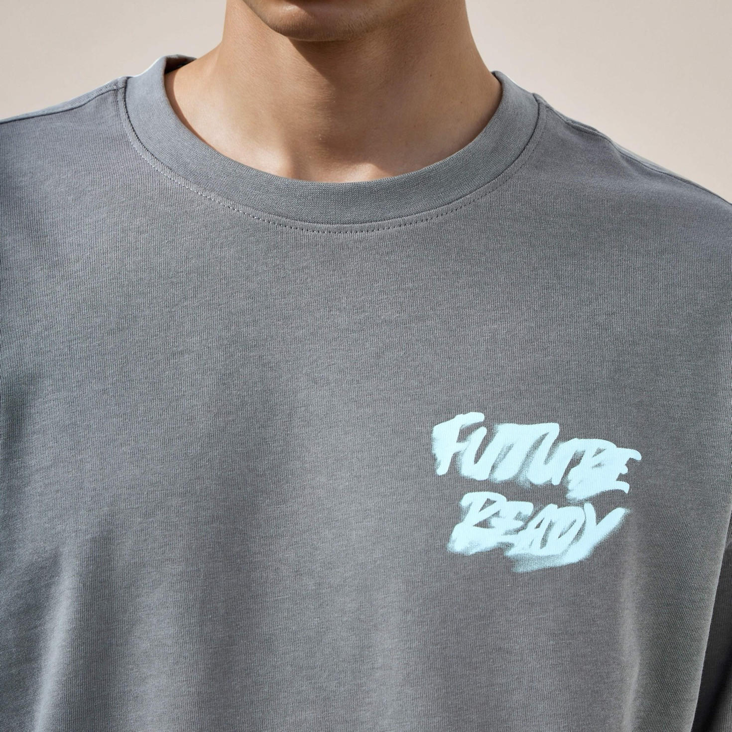 تيشيرت بقصة عادية وطبعات-men-clothing-tshirtsandpolos-tshirts-image-5