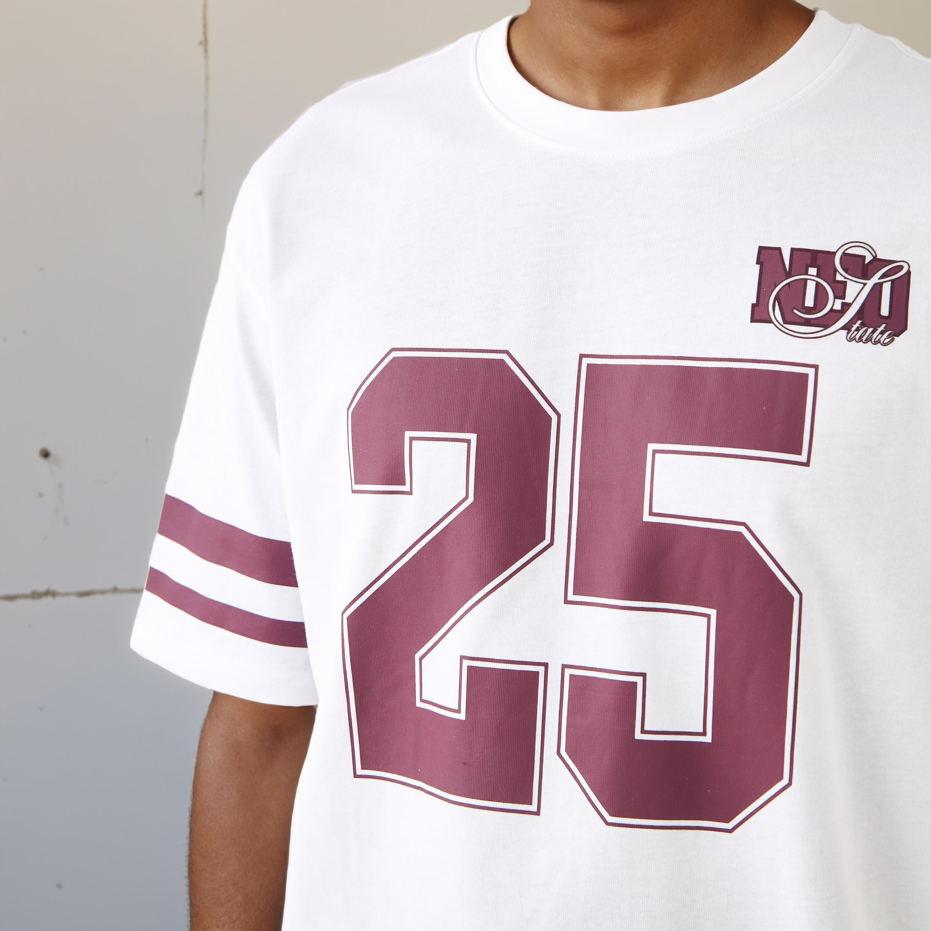 Men Relaxed Fit Crew Neck Short Sleeves Varsity Print T-shirt-men-clothing-tshirtsandpolos-tshirts-image-4