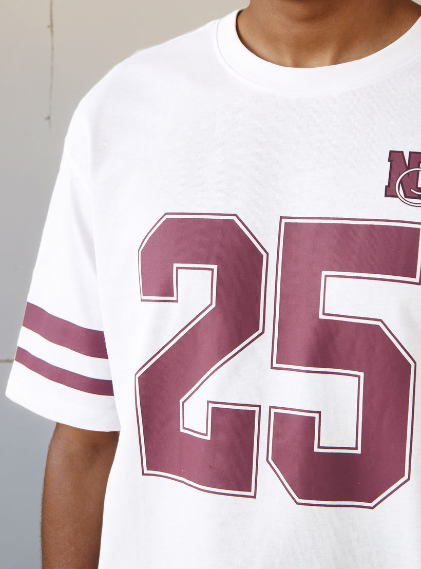 Men Relaxed Fit Crew Neck Short Sleeves Varsity Print T-shirt-men-clothing-tshirtsandpolos-tshirts-image-4