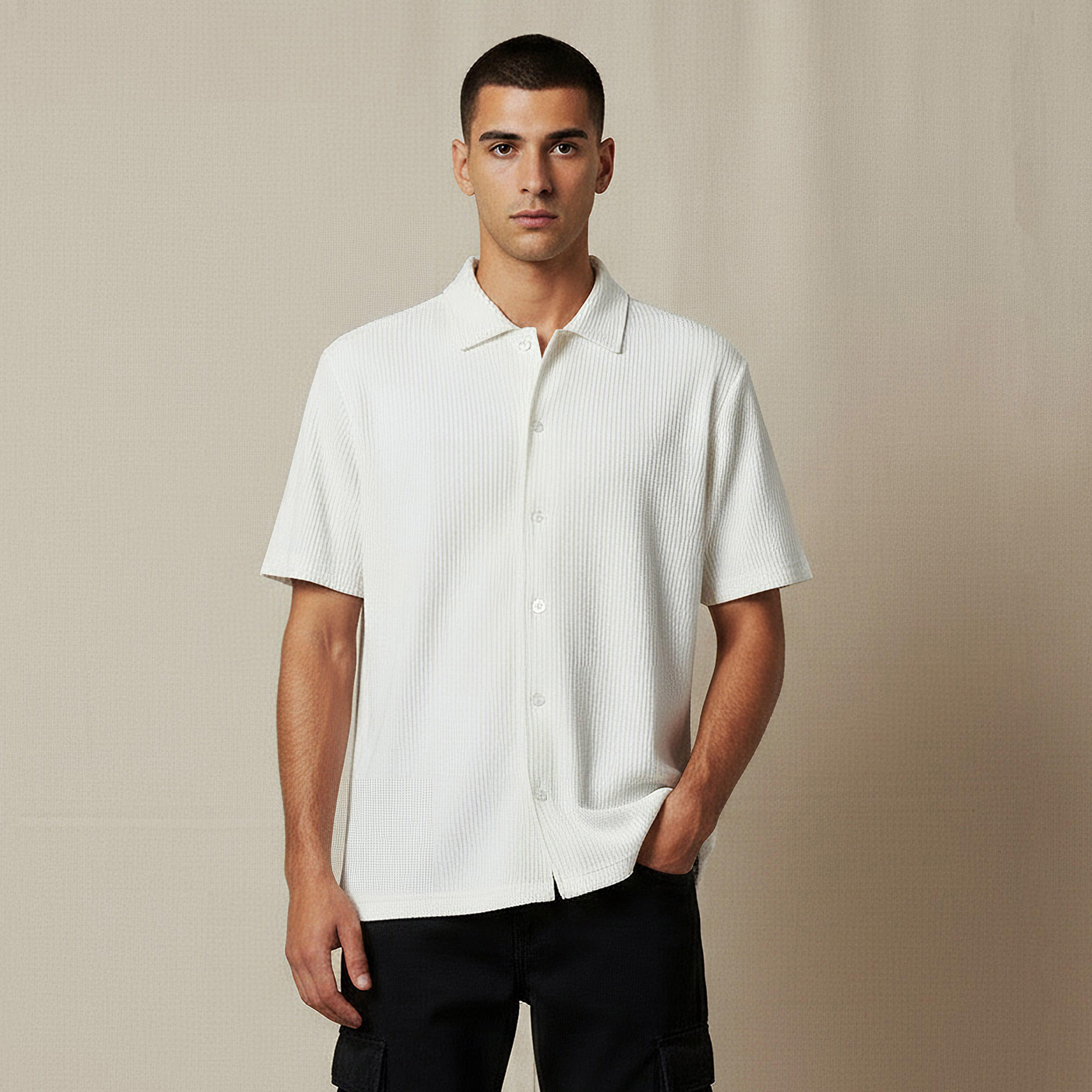 Men Regular Fit Crew Neck Short Sleeve Textured Shirt-men-clothing-tshirtsandpolos-tshirts-image-1