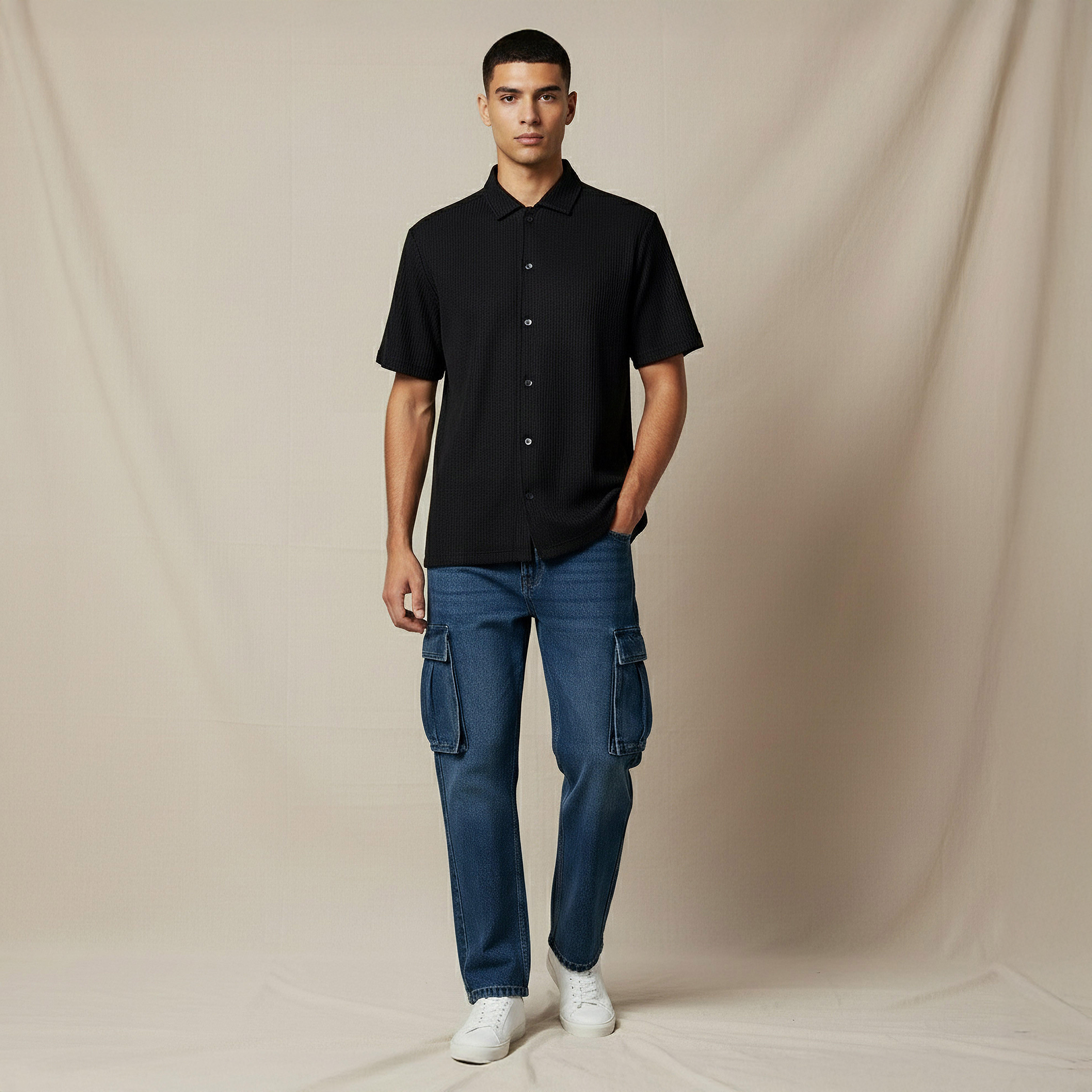 Men Regular Fit Crew Neck Short Sleeve Textured Shirt-men-clothing-tshirtsandpolos-tshirts-image-2
