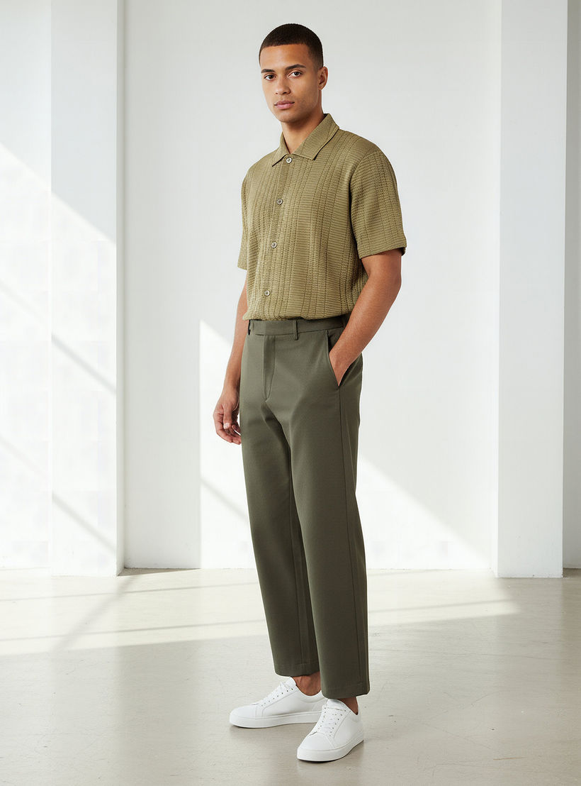 Men Regular Fit Collared Textured Short Sleeves Shirt-men-clothing-shirts-image-2