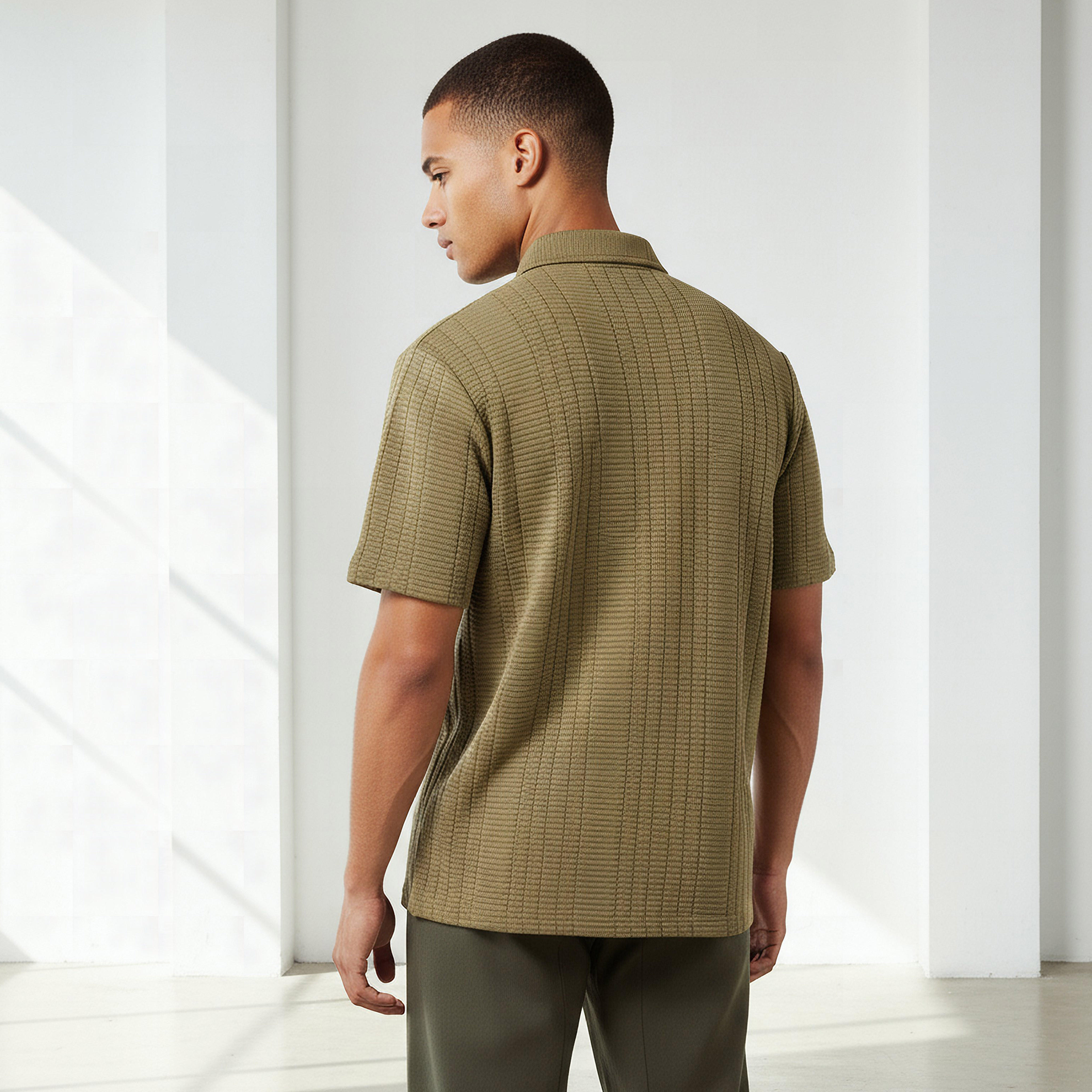 Men Regular Fit Collared Textured Short Sleeves Shirt-men-clothing-shirts-image-3