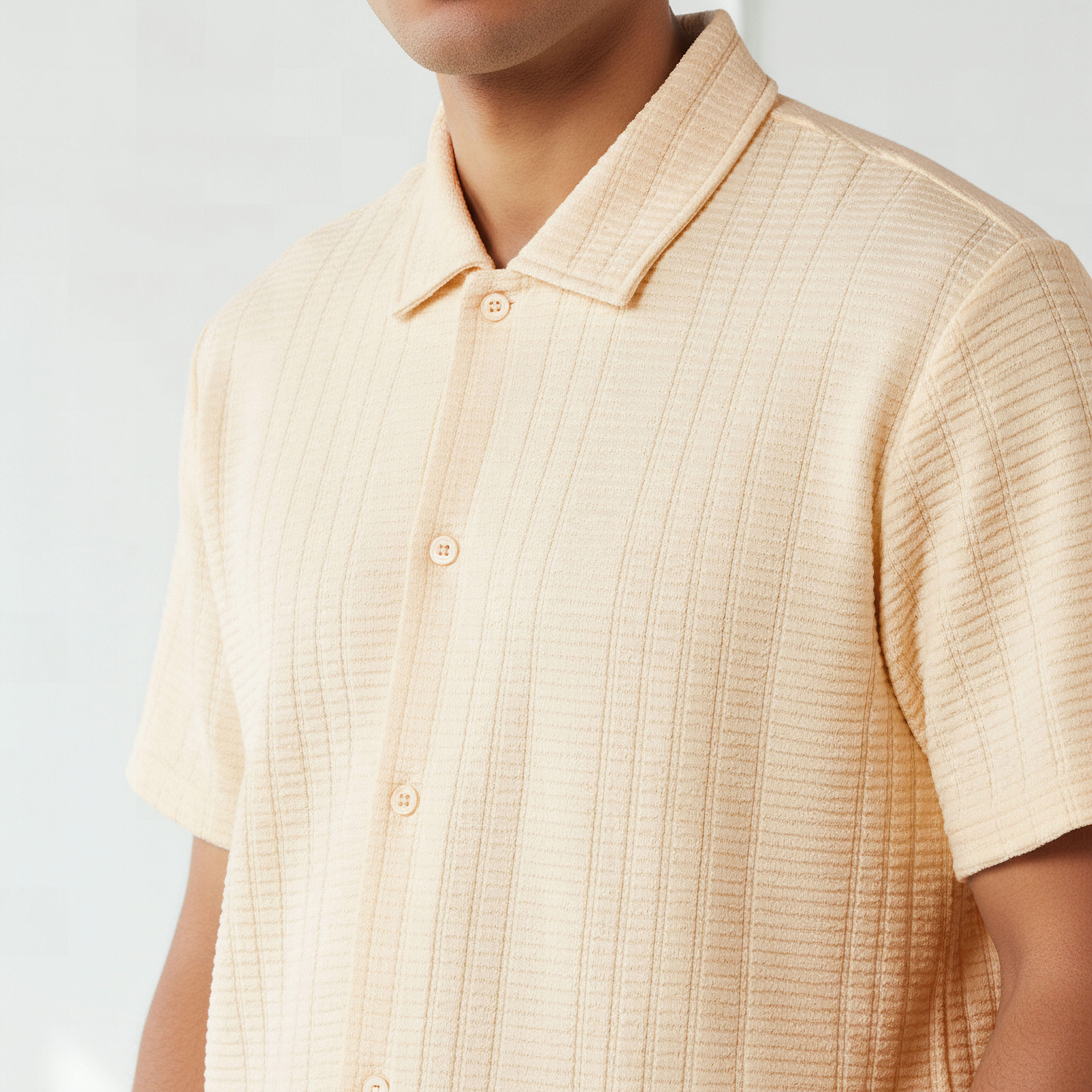 Men Regular Fit Collared Textured Short Sleeves Shirt-men-clothing-shirts-image-4