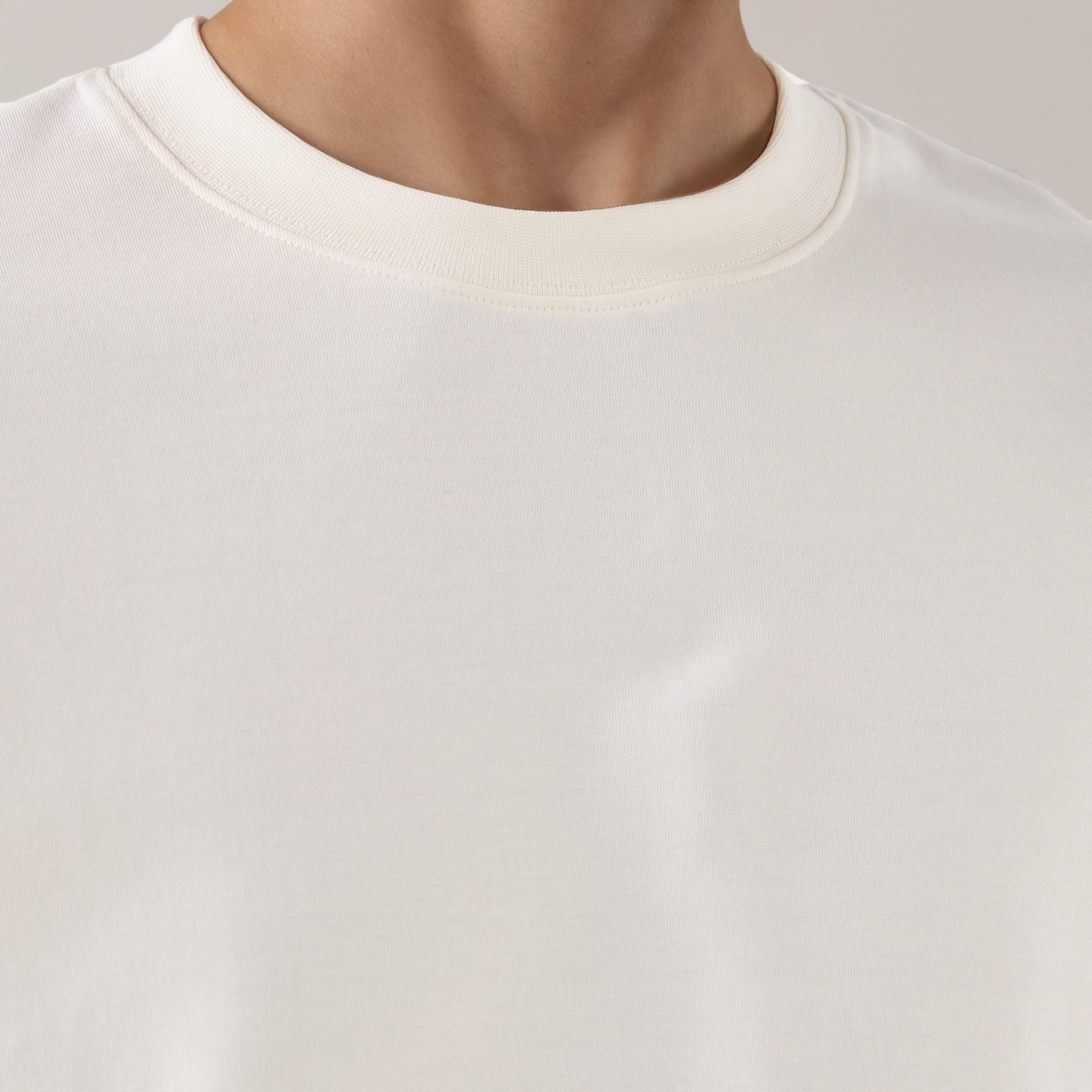 تيشيرت بوكسي رجالي بياقة ضيقة وأكمام قصيرة-men-clothing-tshirtsandpolos-tshirts-image-5
