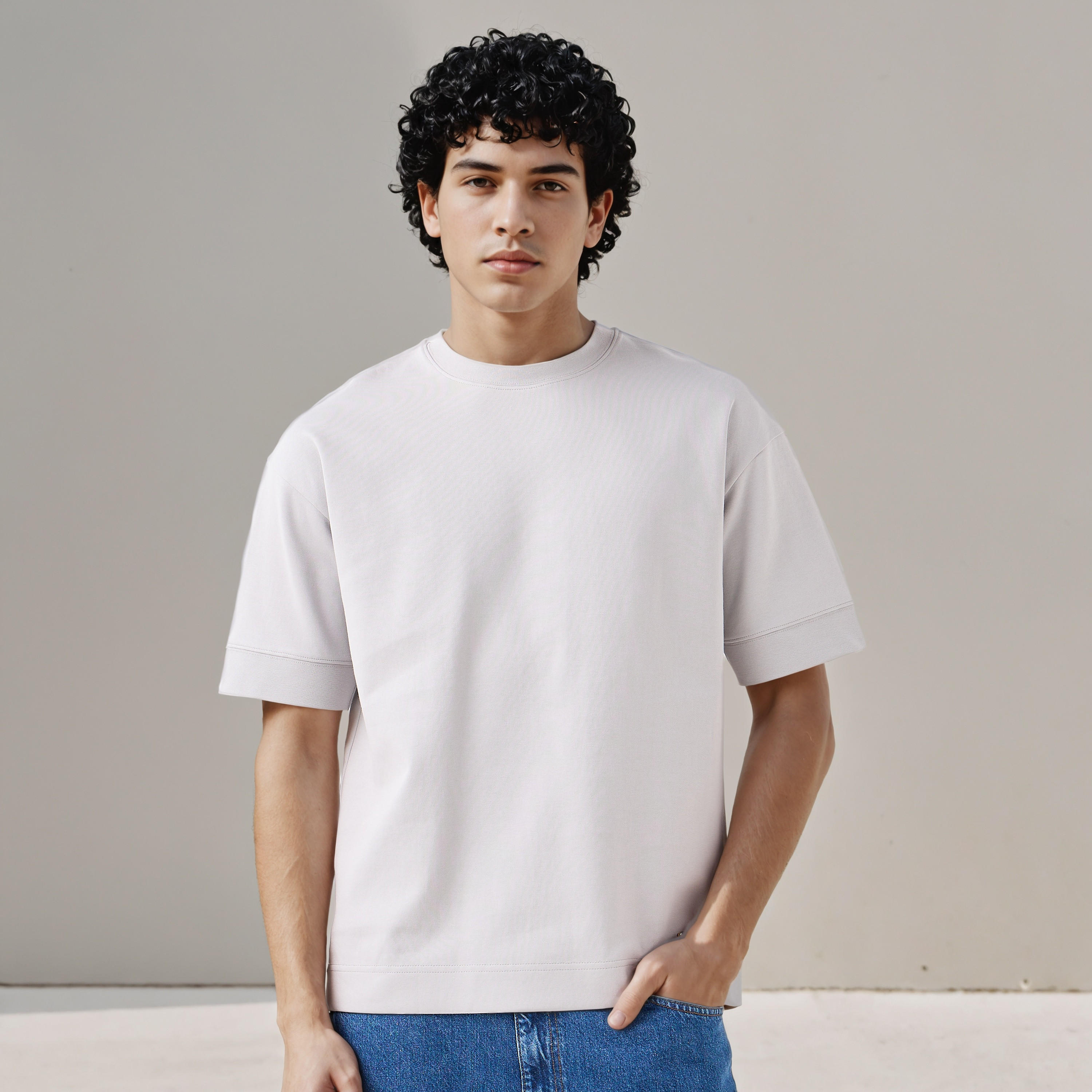 تيشيرت بوكسي رجالي بياقة ضيقة وأكمام قصيرة-men-clothing-tshirtsandpolos-tshirts-image-5