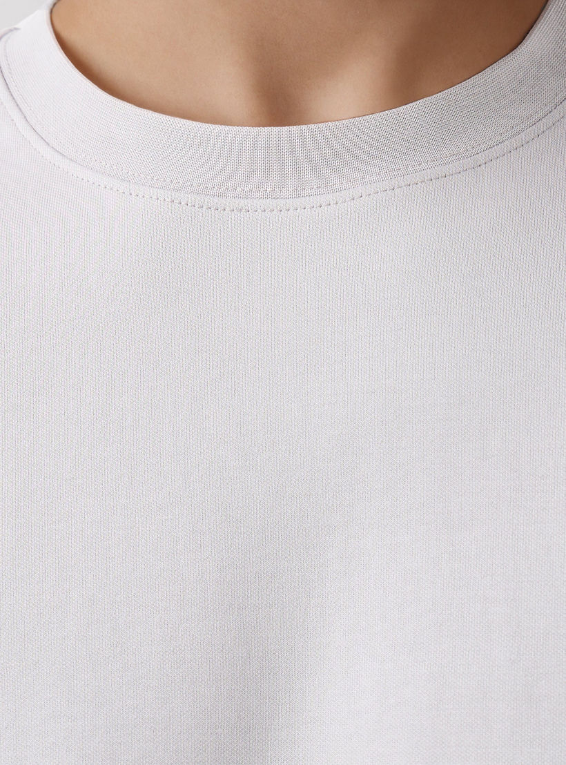 تيشيرت بوكسي رجالي بياقة ضيقة وأكمام قصيرة-men-clothing-tshirtsandpolos-tshirts-image-1