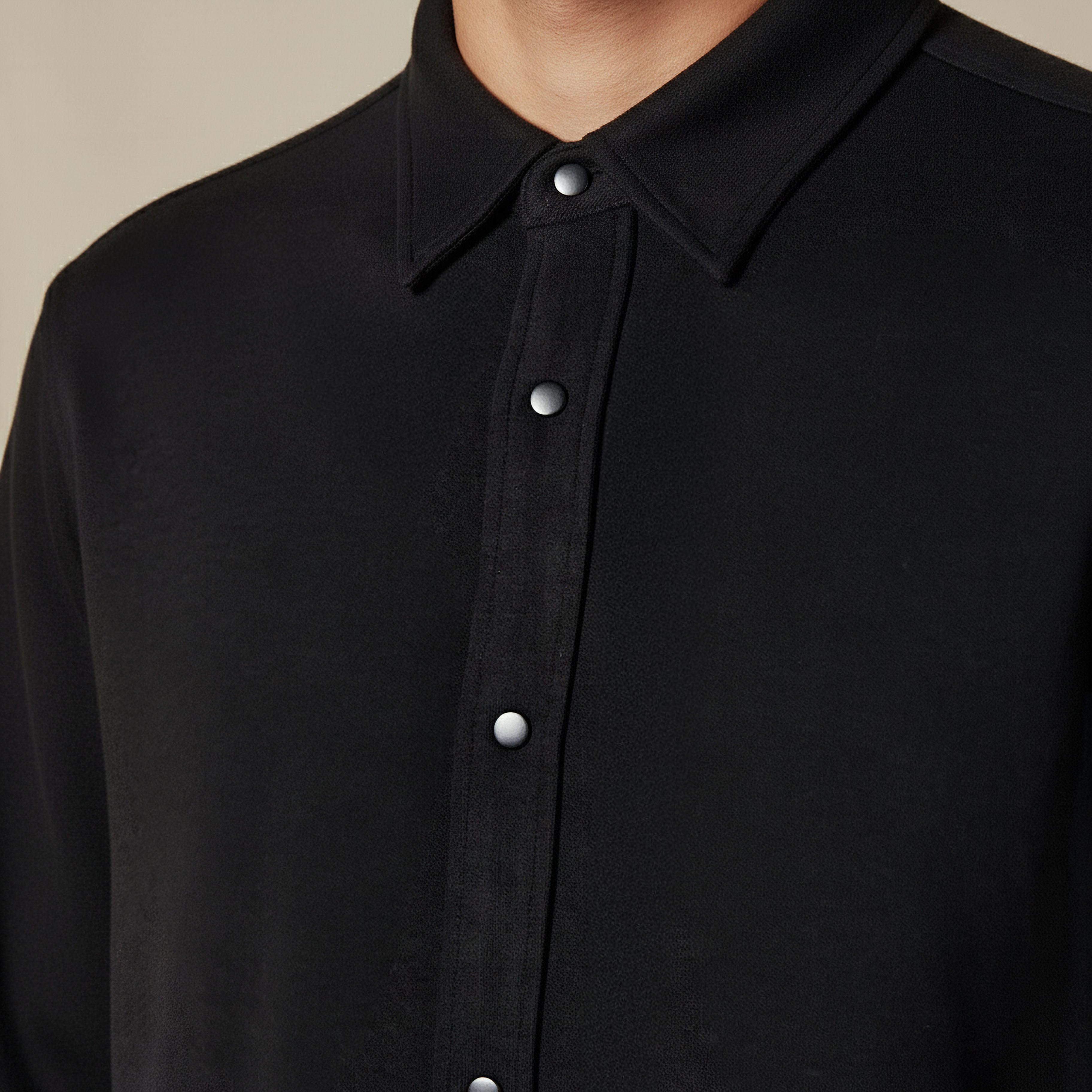 قميص بقصّة عادية وياقة عادية وأكمام طويلة للرجال-men-clothing-shirts-image-1