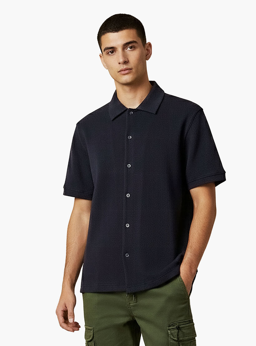 Men Regular Fit Collared Waffle Textured Short Sleeve Shirt-men-clothing-shirts-image-3