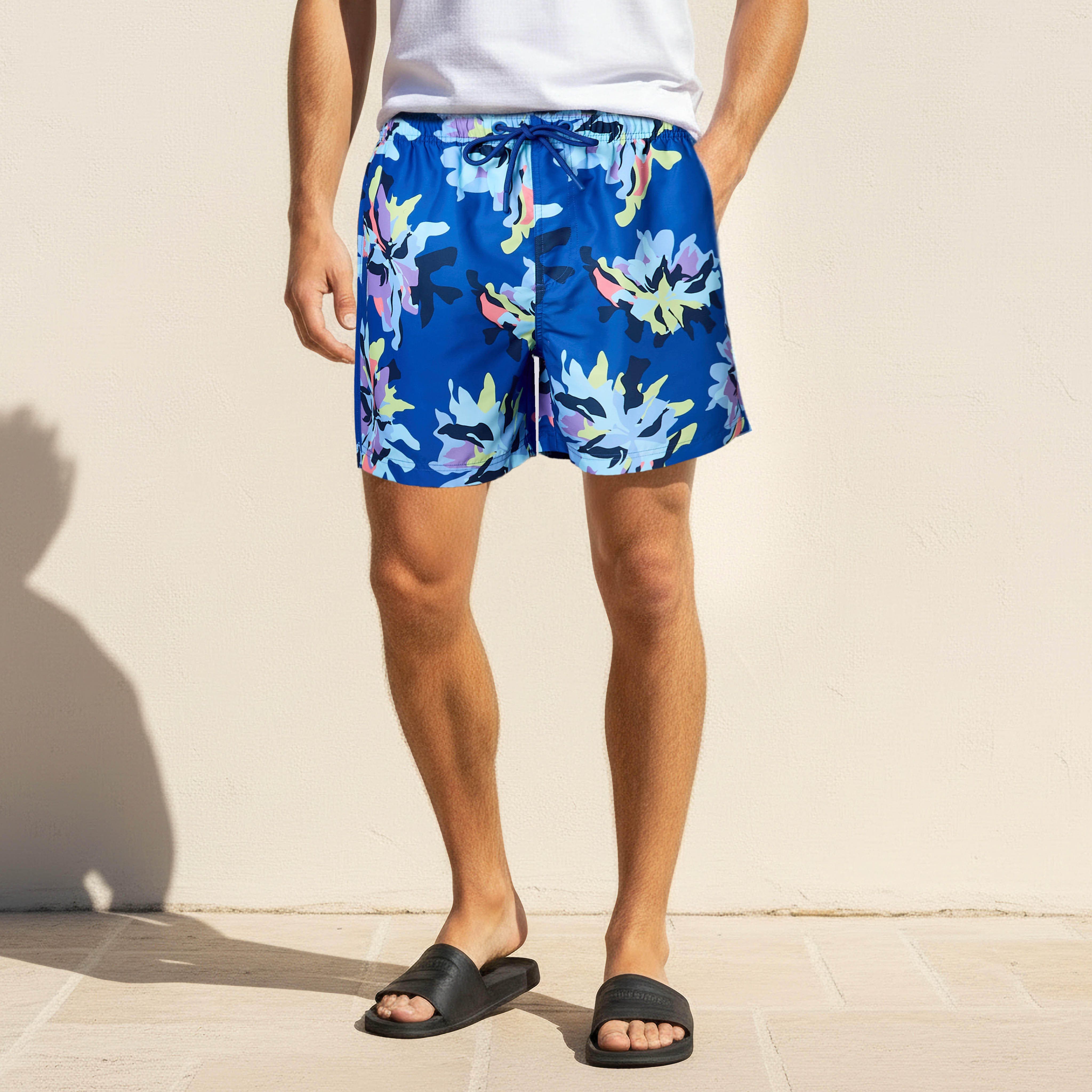 شورت سباحة رجالي بطبعة زهور-sports-men-clothing-swimwear-image-1