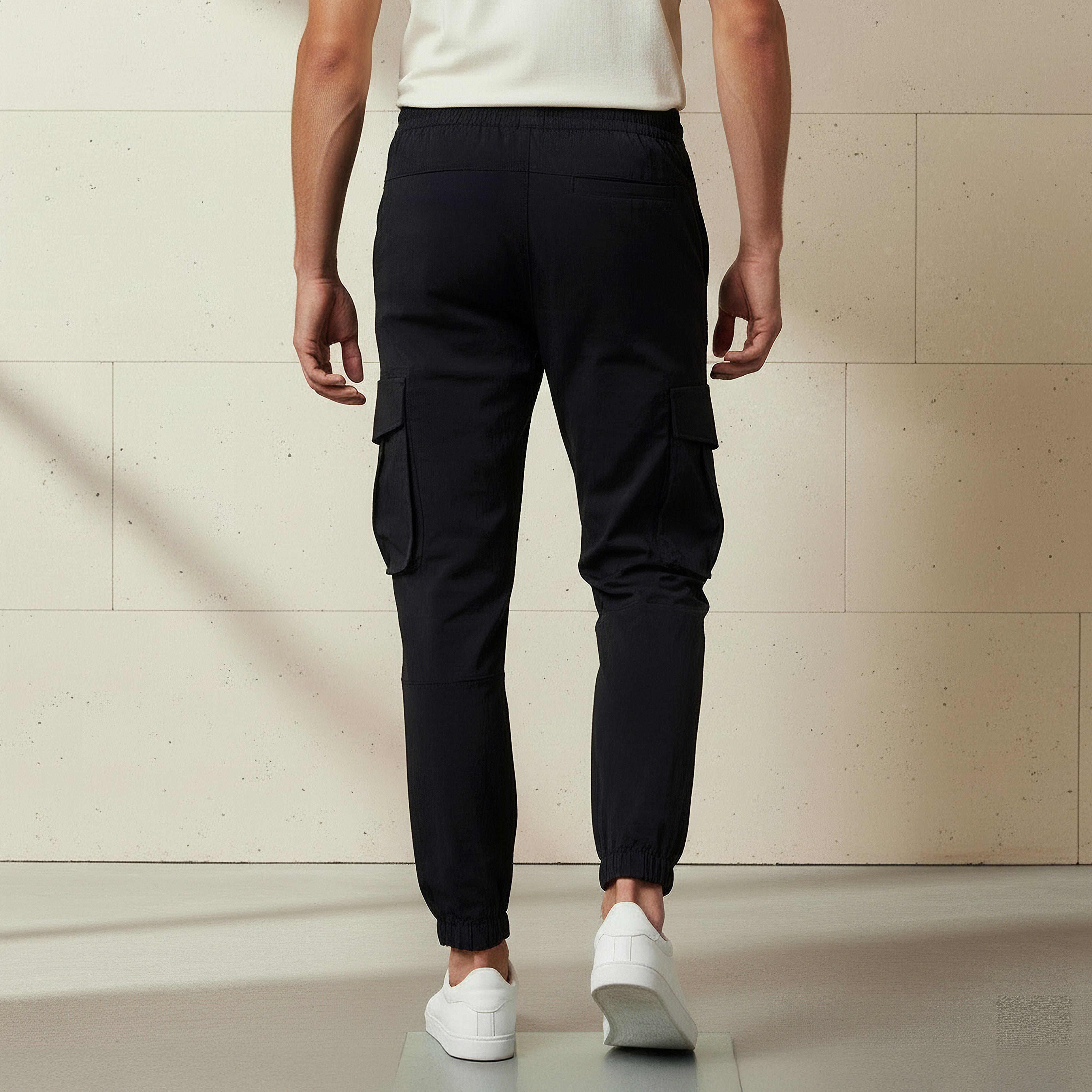 بنطلون رياضي كارجو بقصة عادية للرجال-men-clothing-bottoms-joggers-image-2