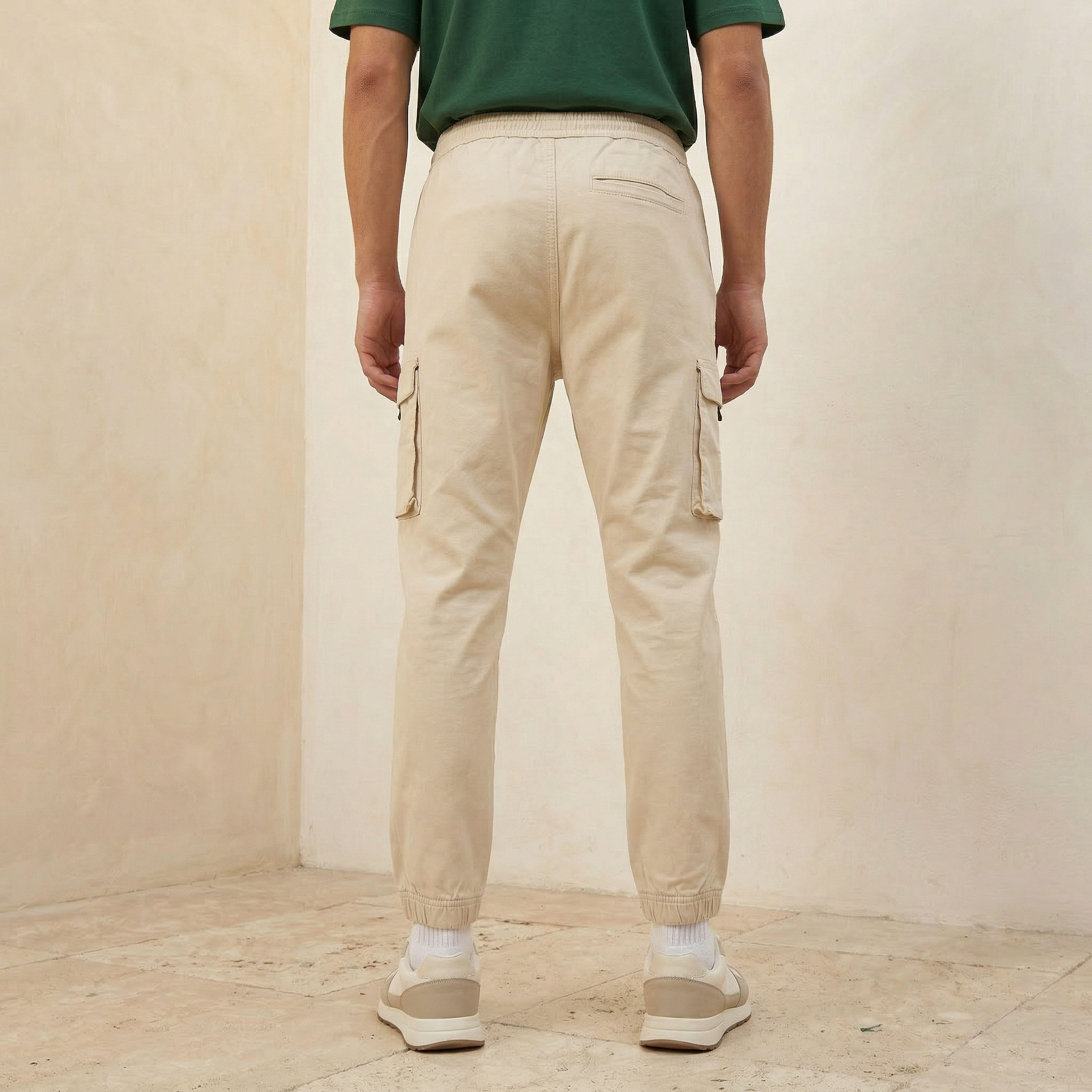 Men Regular Fit Cargo Trousers-men-clothing-bottoms-trousersandchinos-trousers-image-4