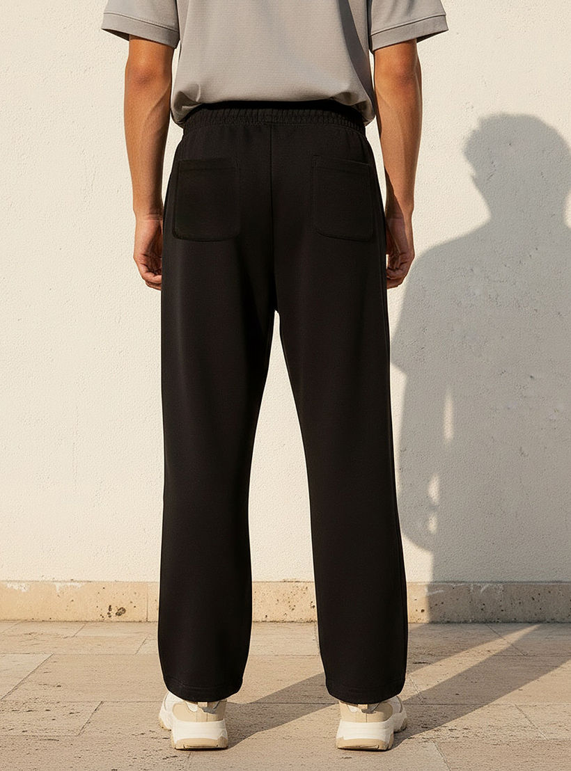 بنطلون رياضي إنترلوك بقصة مريحة وحافة مفتوحة من سبلاش يوث-men-clothing-bottoms-joggers-image-4