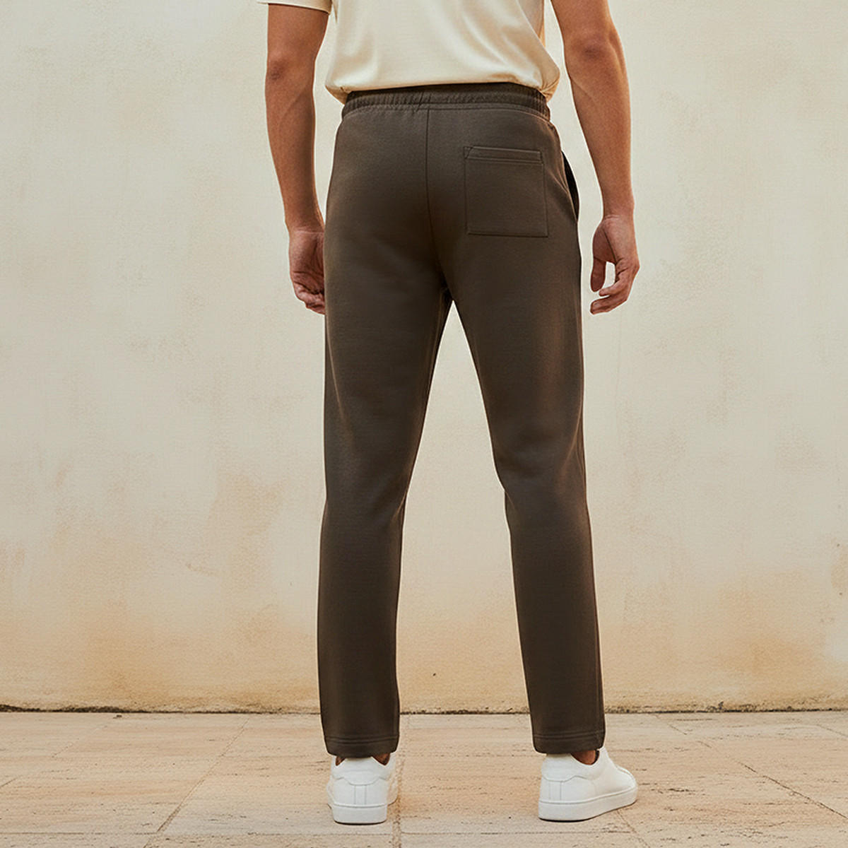 بنطلون رياضي بقصة مستقيمة ورباط خصر للرجال-men-clothing-bottoms-joggers-image-4