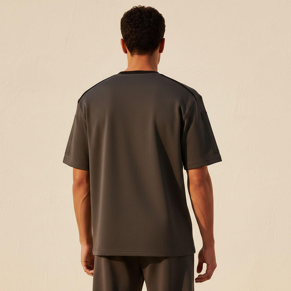 Starter Regular Fit V-Neck Panelled T-shirt-men-clothing-tshirtsandpolos-tshirts-image-4
