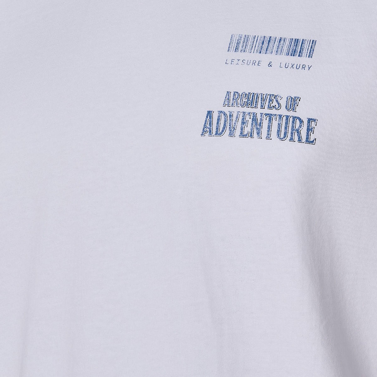 تيشيرت بقصة عادية وياقة ضيقة وأكمام قصيرة وطبعات للرجال-men-clothing-tshirtsandpolos-tshirts-image-2