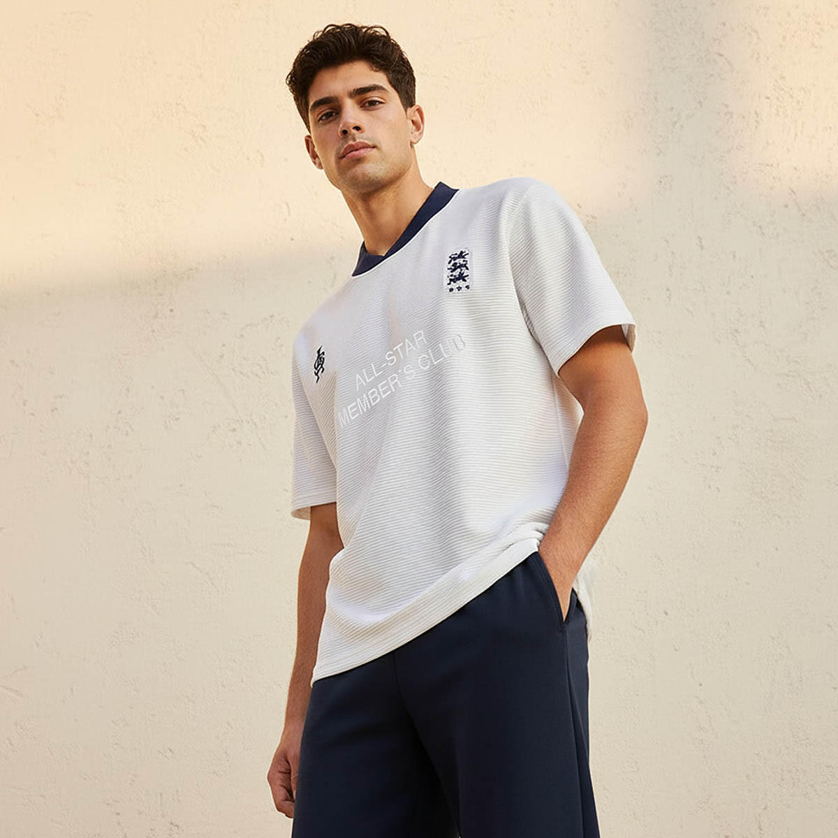 Men Regular Fit V-neck Short Sleeves Textured T-shirt-men-clothing-tshirtsandpolos-tshirts-image-1