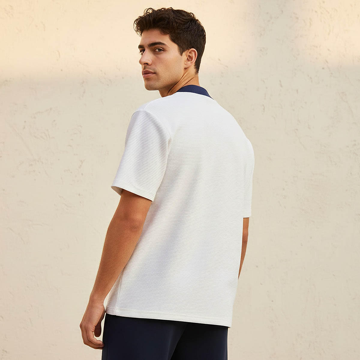 Men Regular Fit V-neck Short Sleeves Textured T-shirt-men-clothing-tshirtsandpolos-tshirts-image-4