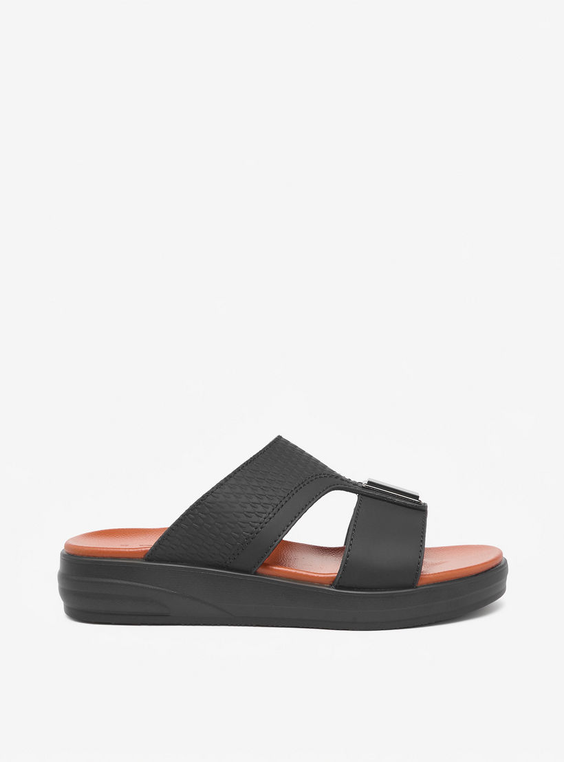 صندل عربي سهل الارتداء للأولاد من إل بي إل من شو إكسبرس-boys-shoes-sandals-image-3
