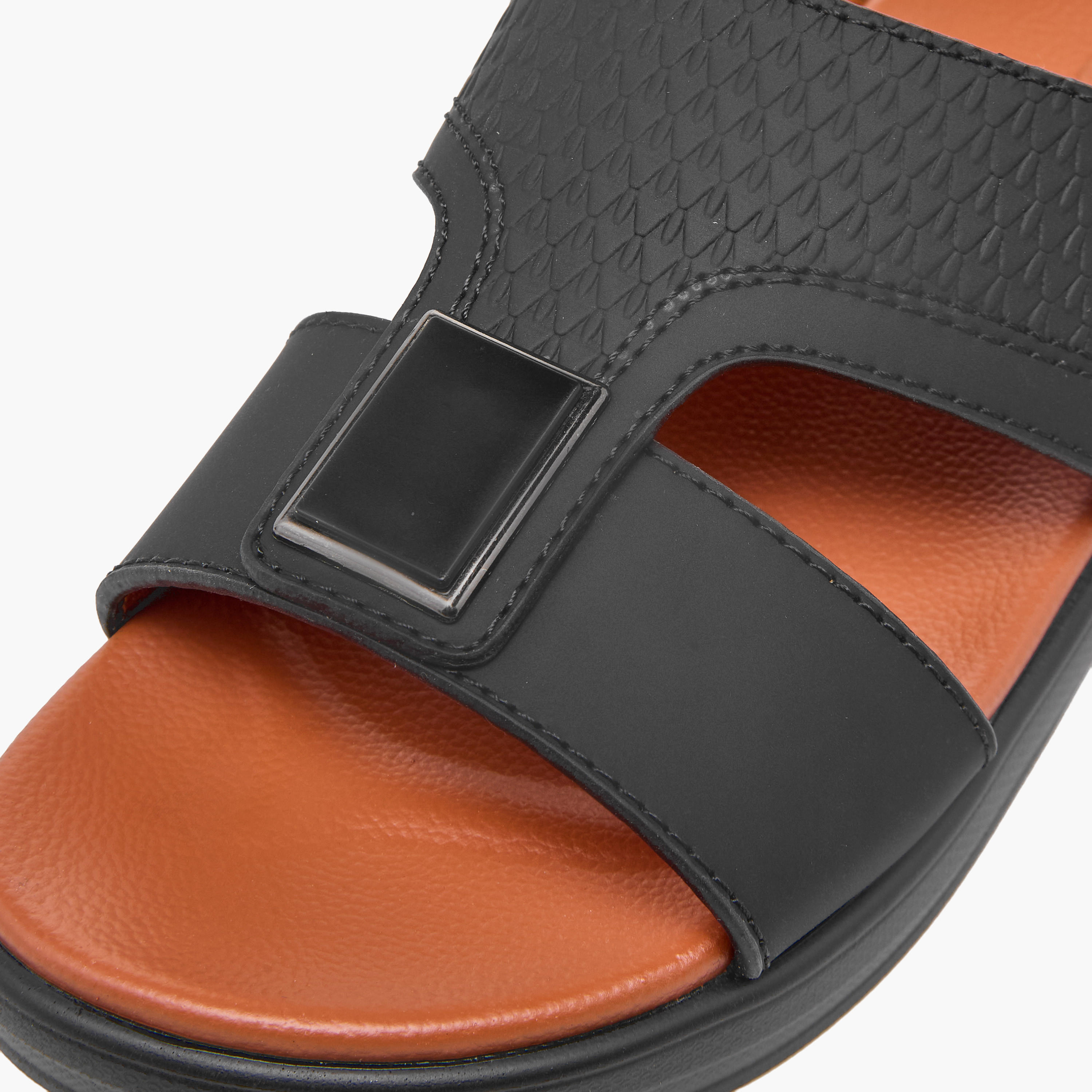 صندل عربي سهل الارتداء للأولاد من إل بي إل من شو إكسبرس-boys-shoes-sandals-image-7