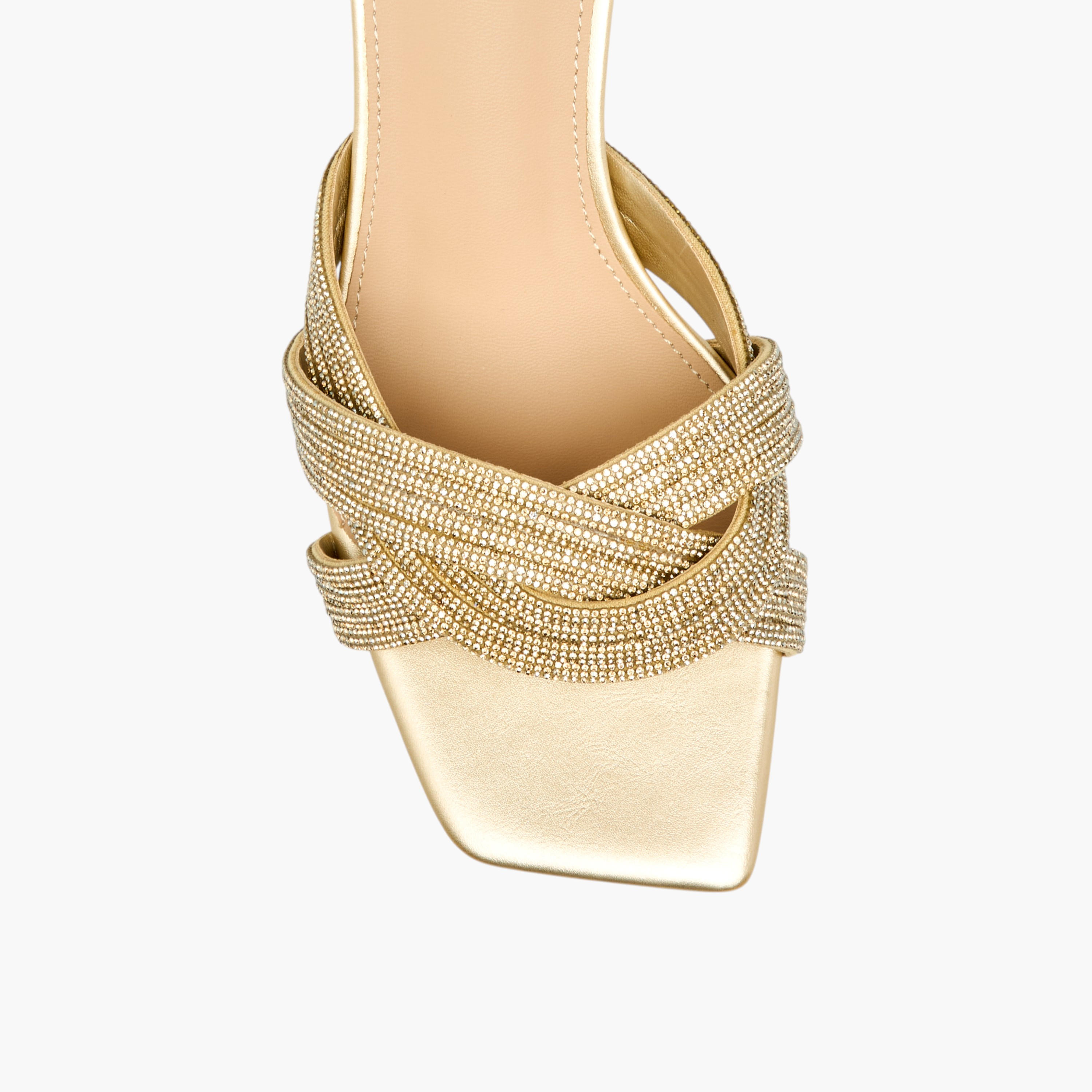 صندل مزين بكعب سميك للنساء من فلورا بيلا-women-shoes-sandals-heeled-image-4