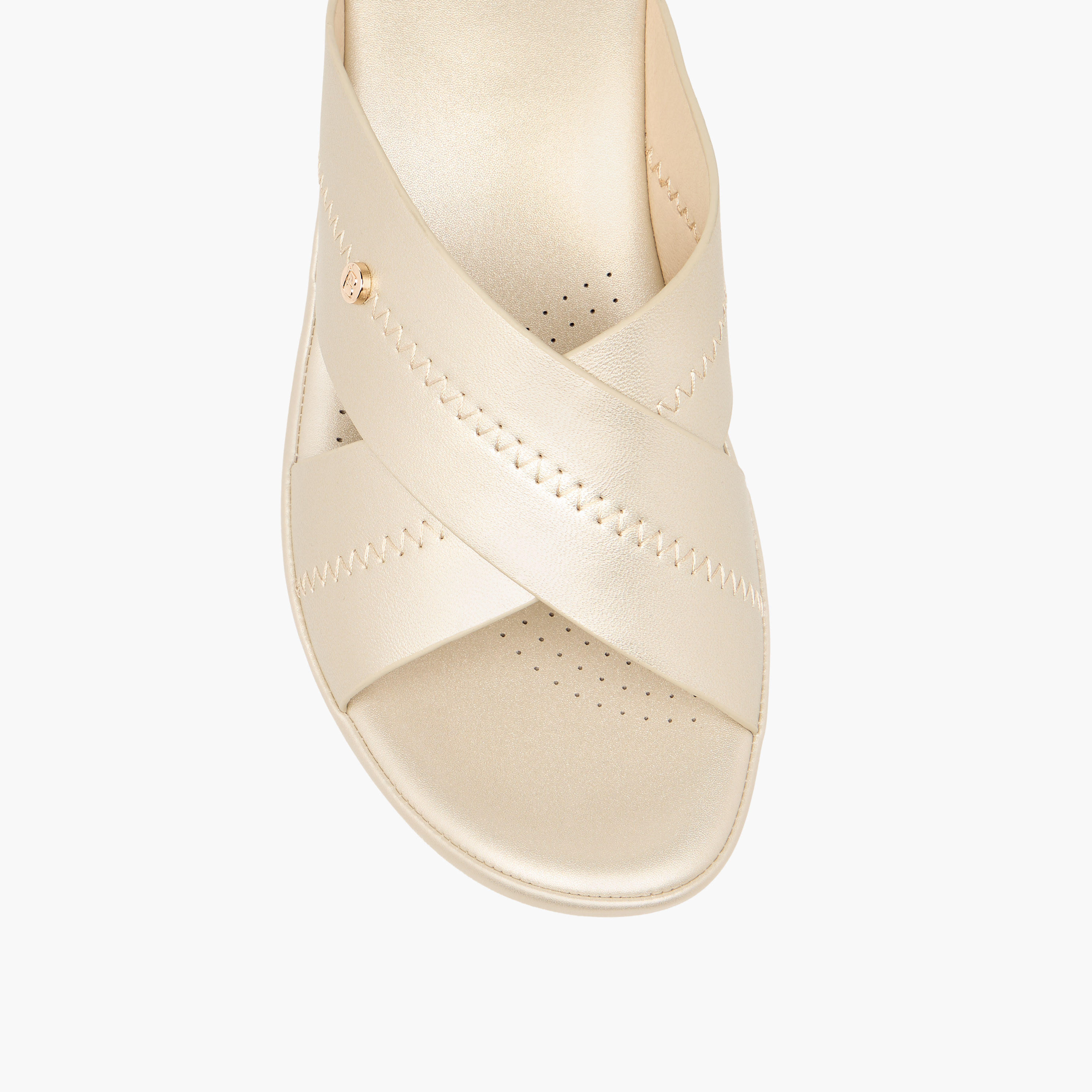 صندل سادة سهل الارتداء بحزام متقاطع وكعب سميك من فلورا بيلا-women-shoes-sandals-heeled-image-9