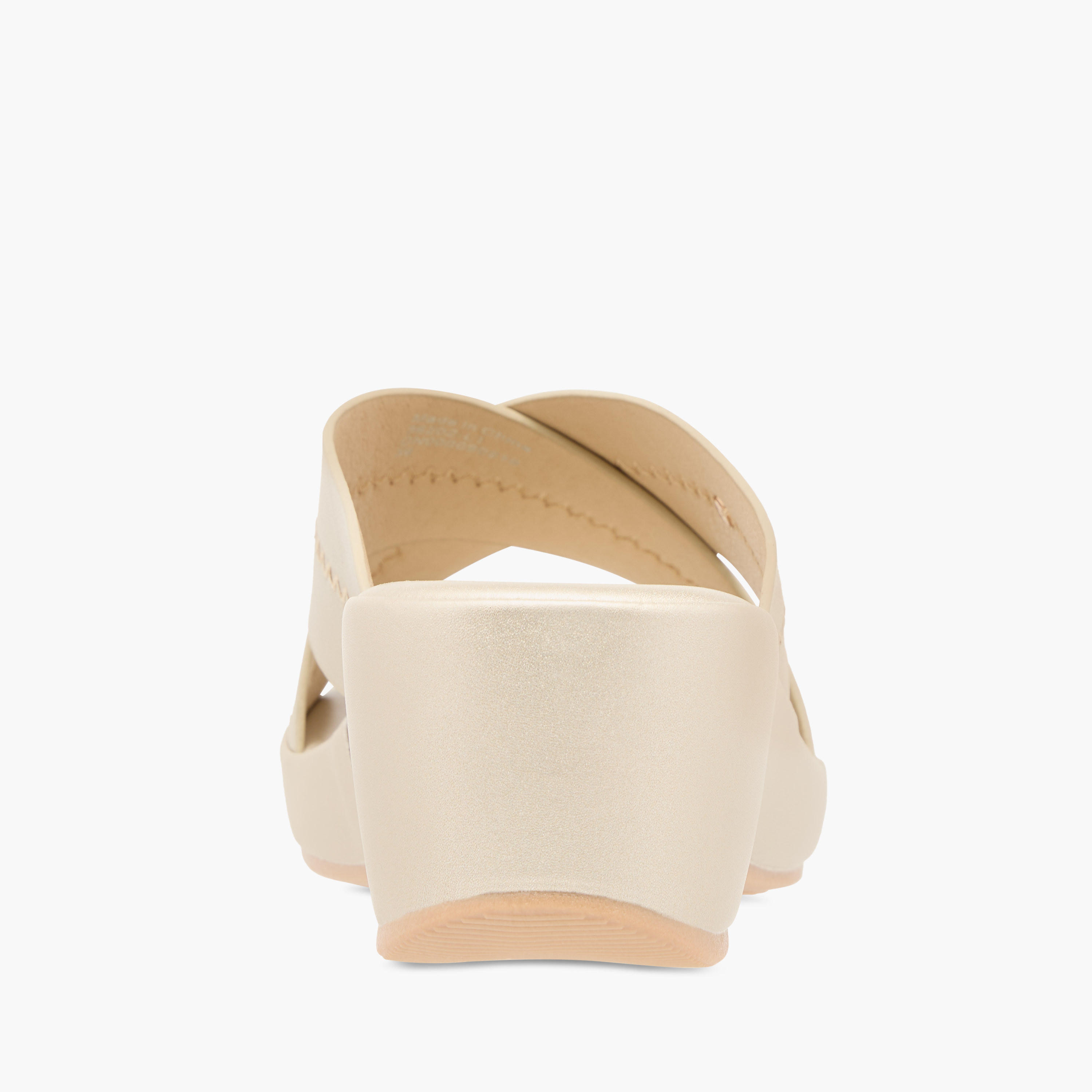 صندل سادة سهل الارتداء بحزام متقاطع وكعب سميك من فلورا بيلا-women-shoes-sandals-heeled-image-10