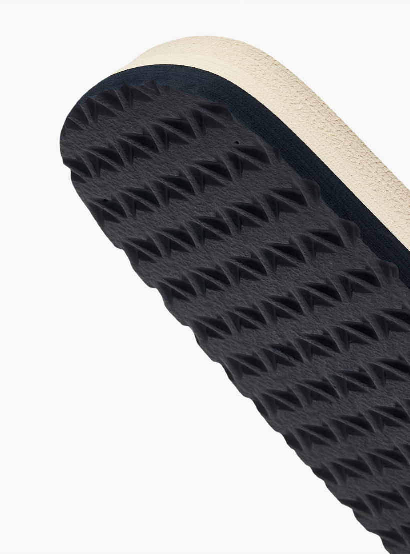 شبشب فليب فلوب بطبعات للرجال من لي كوبر-men-shoes-flipflopsandslides-image-4