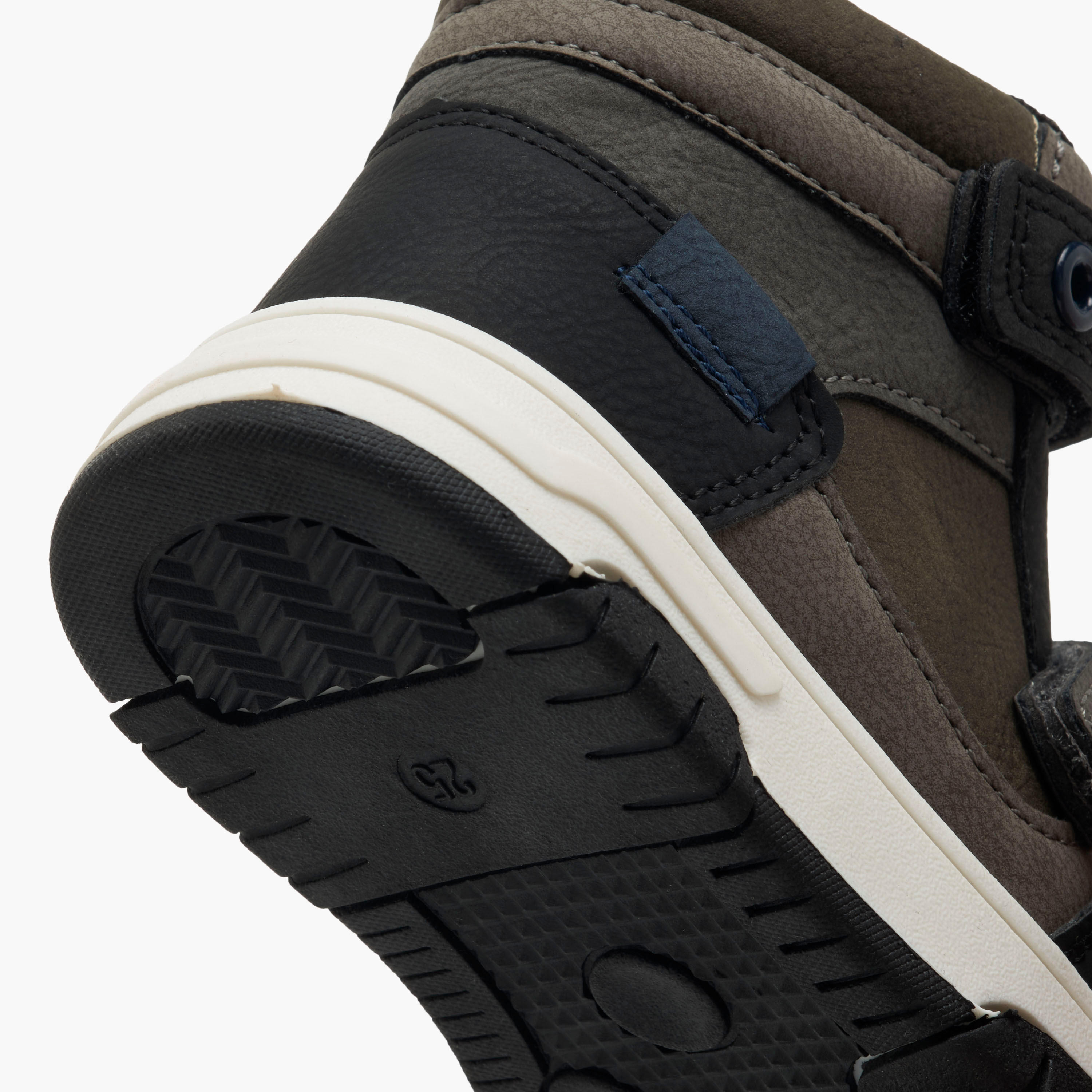 LBL by Shoexpress Boys Panelled High Cut Sneakers-boys-shoes-sneakers-image-5