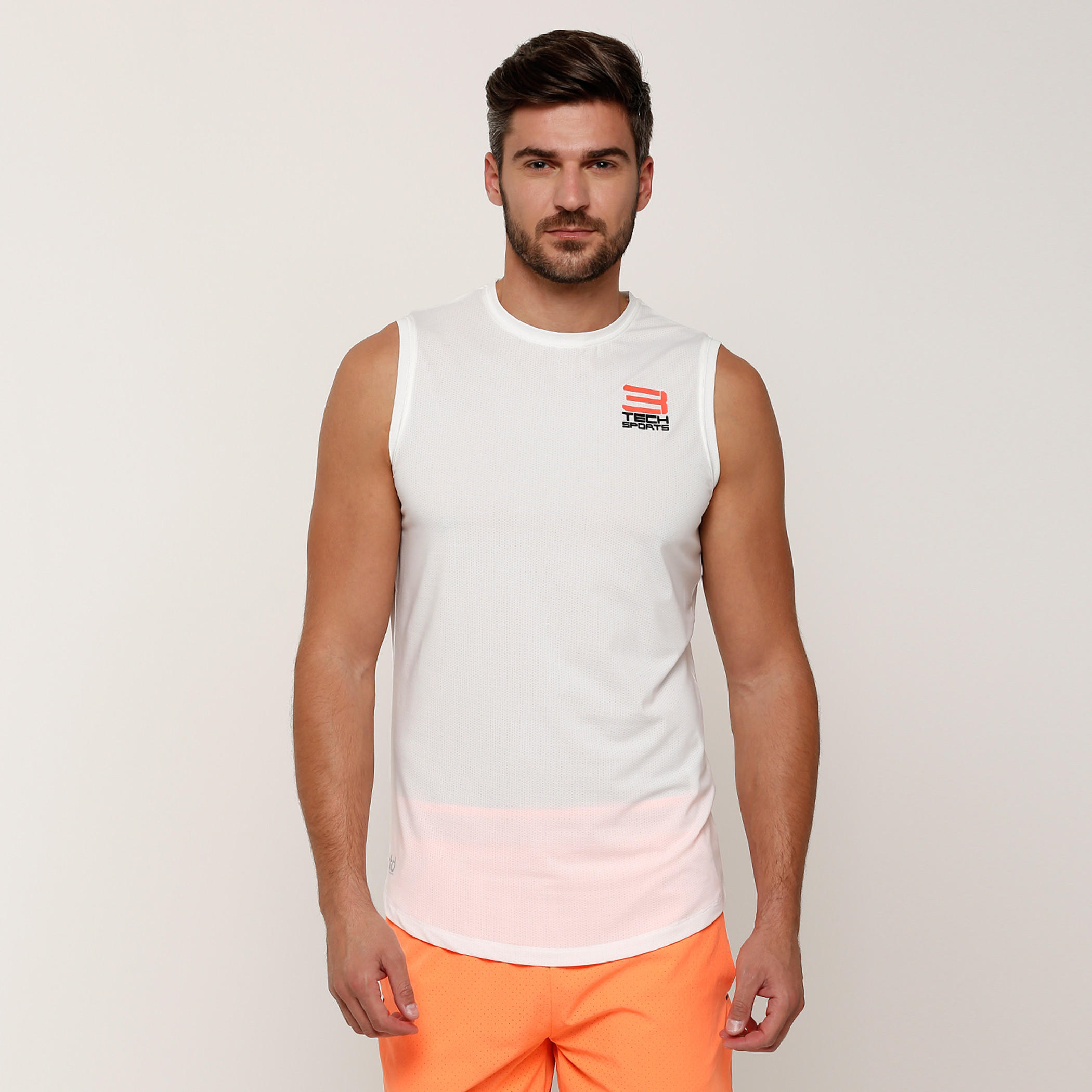 تيشيرت دون أكمام بتفاصيل شبكية وطبعات-men-clothing-sportswearandactivewear-tshirtsandpolos-image-1