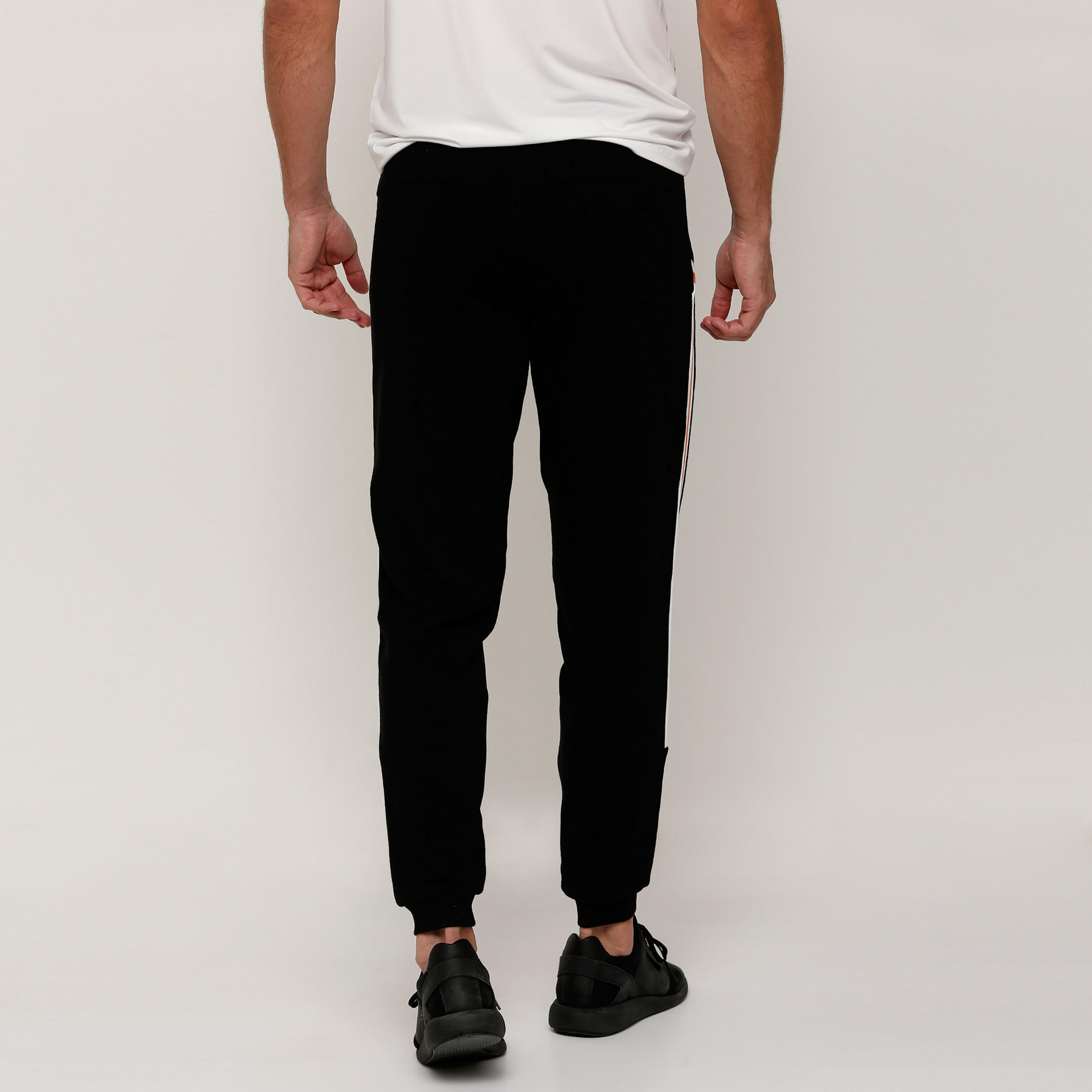 بنطال رياضي طويل بخصر مطّاطي وشريطة جانبية-men-clothing-sportswearandactivewear-bottoms-image-2