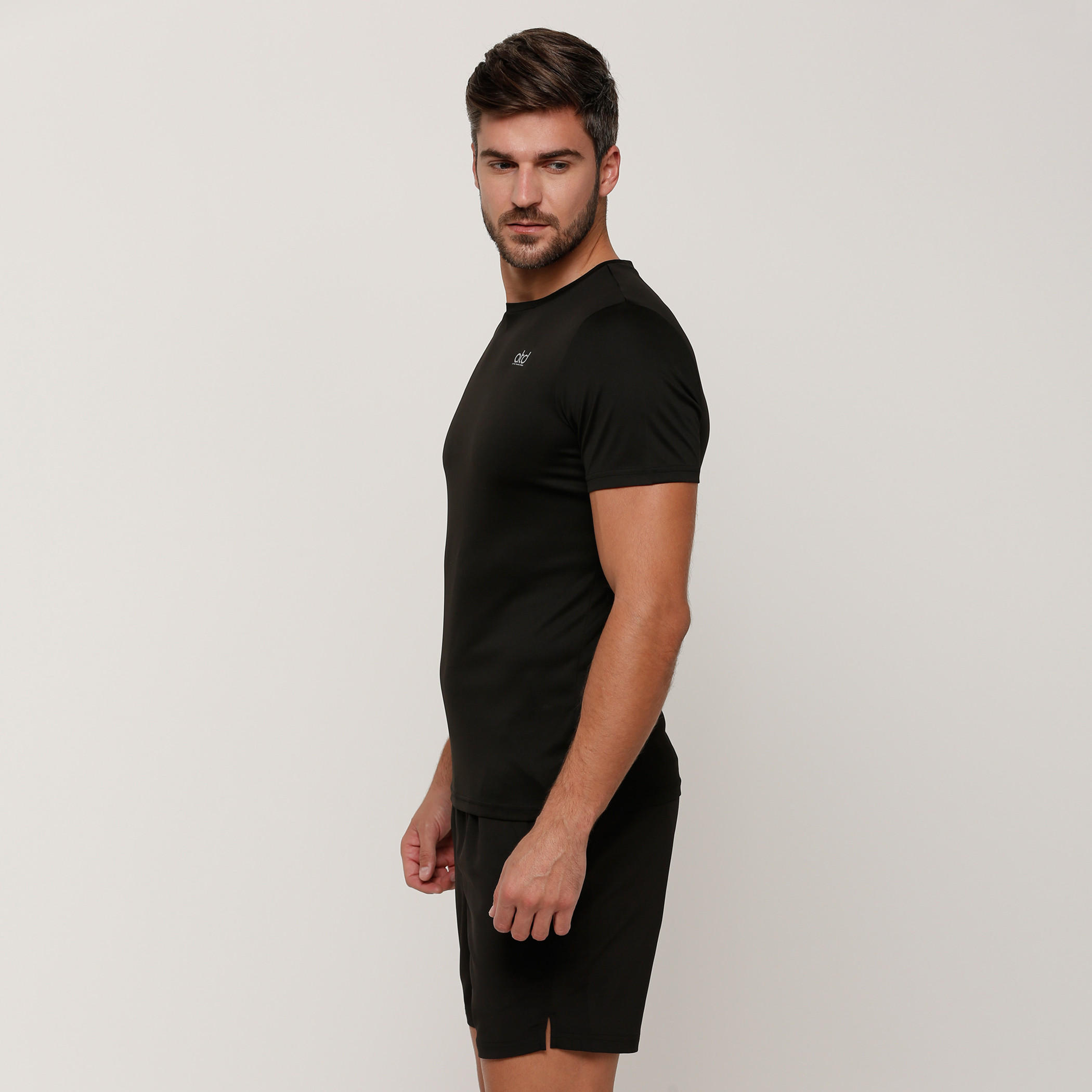 Printed T-Shirt with Round Neck and Short Sleeves-men-clothing-sportswearandactivewear-tshirtsandpolos-image-3