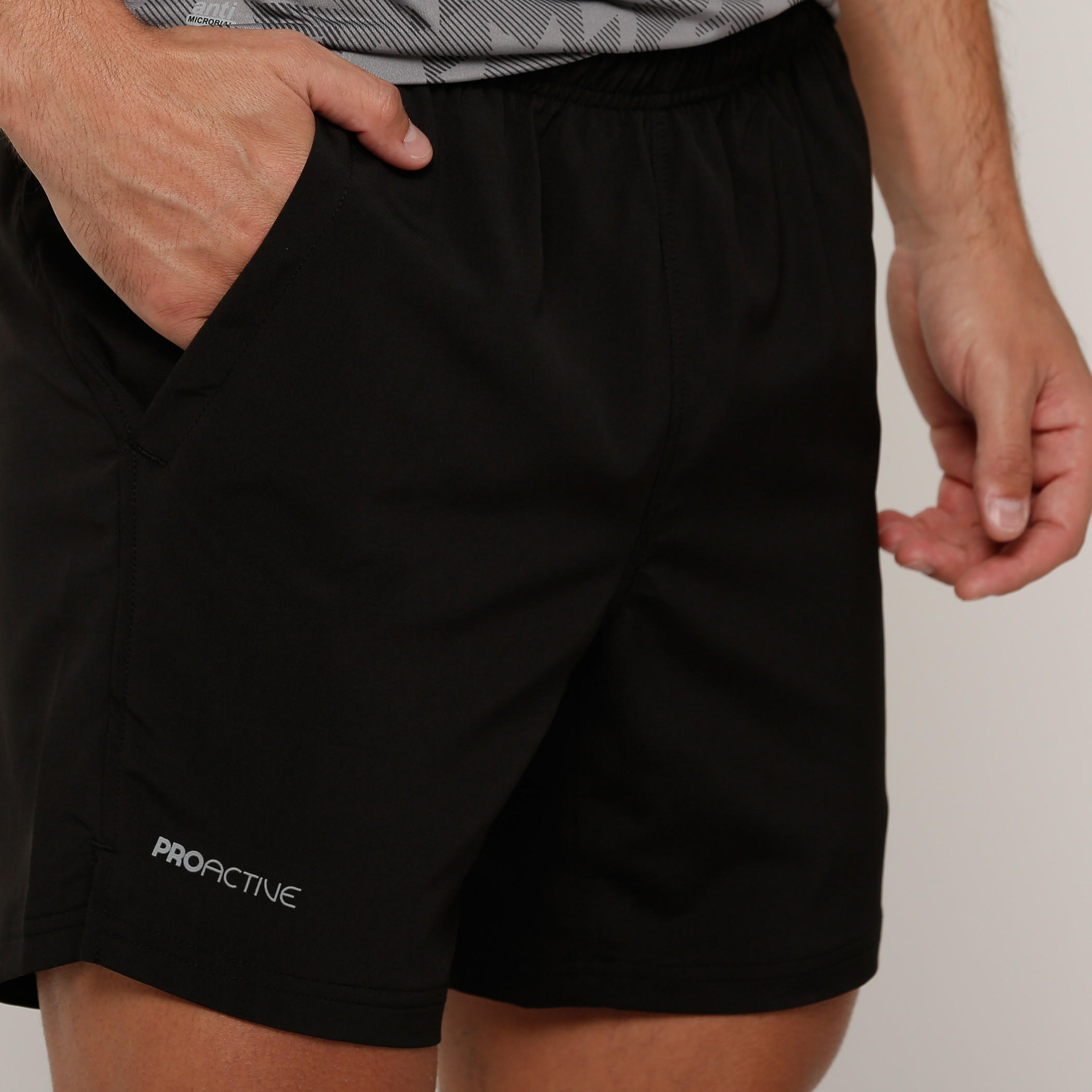 شورت بجيوب-men-clothing-sportswearandactivewear-bottoms-image-4
