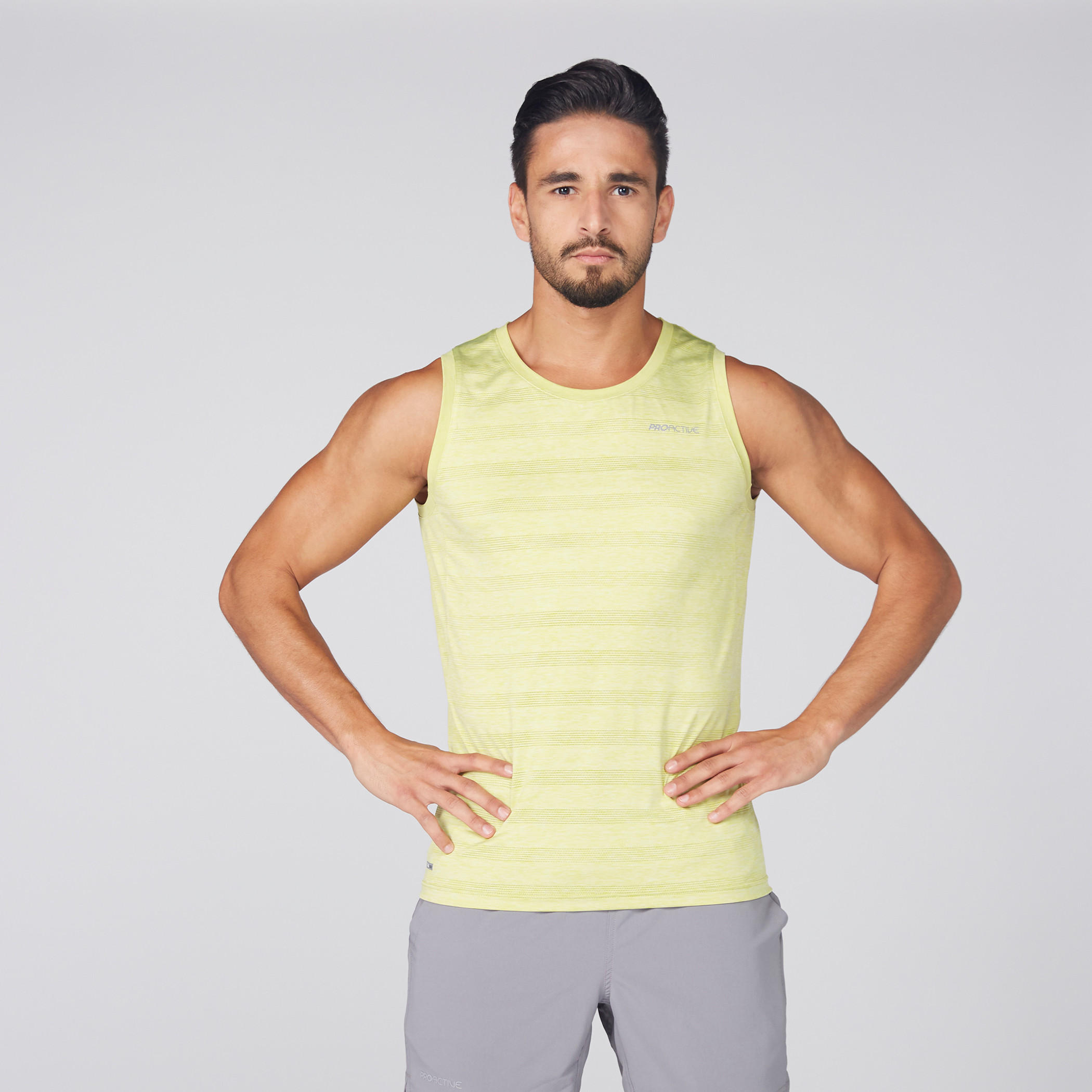 تيشيرت دون أكمام بياقة مستديرة-men-clothing-sportswearandactivewear-tshirtsandpolos-image-1