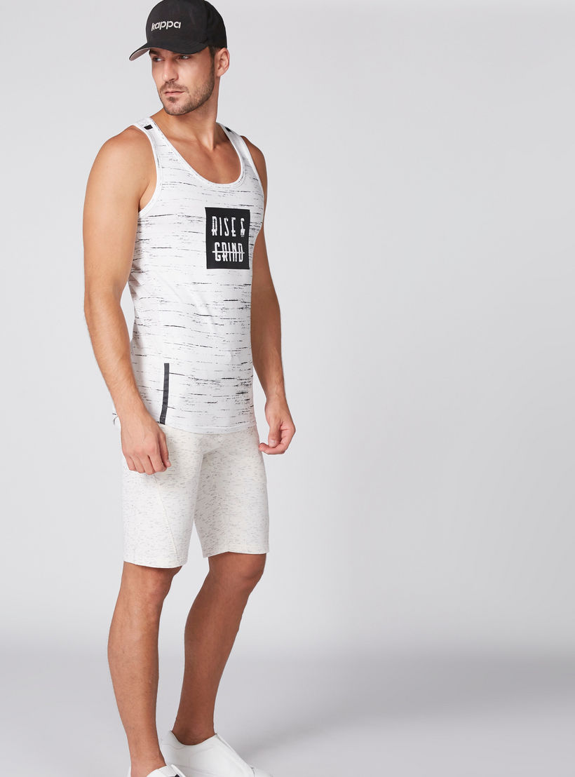 سترة فيست بياقة عميقة وظهر ريسر وطبعات-men-clothing-sportswearandactivewear-tshirtsandpolos-image-3