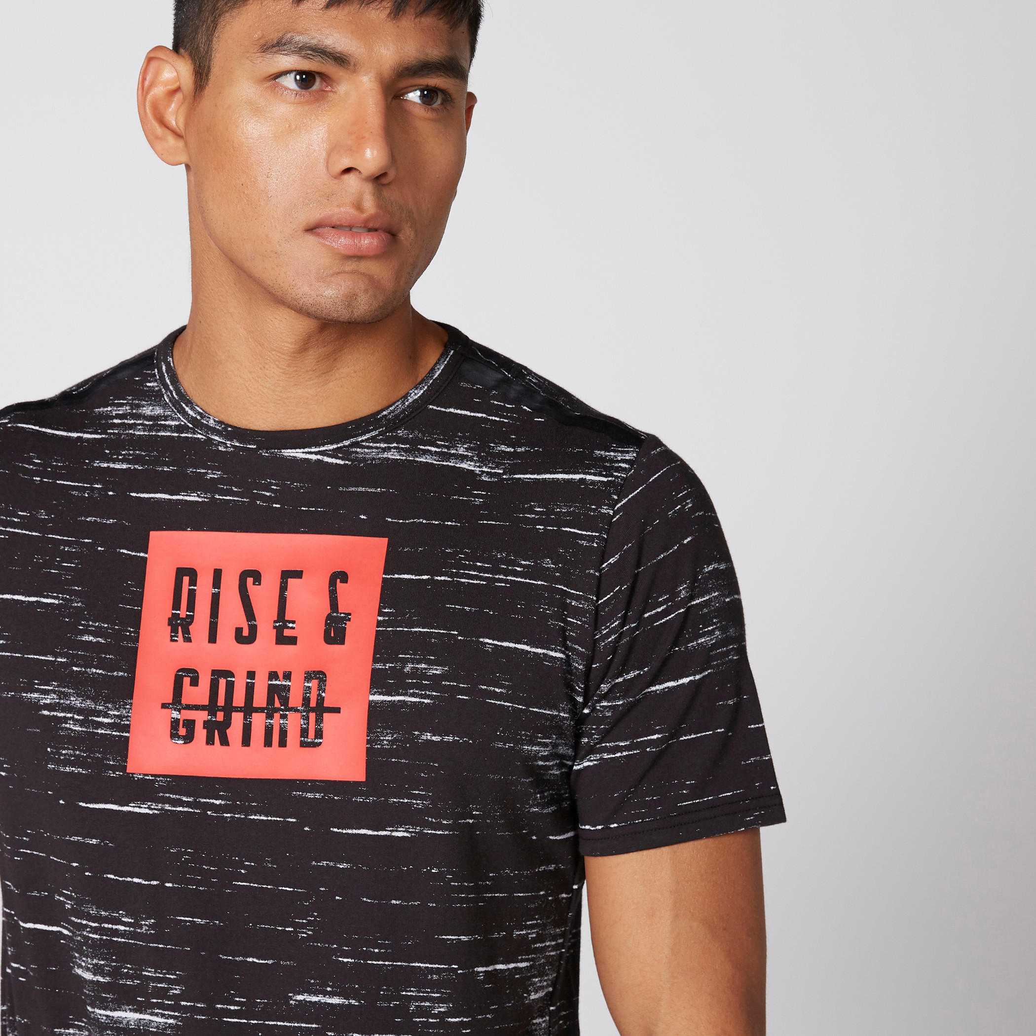 Printed T-Shirt with Round Neck and Short Sleeves-men-clothing-sportswearandactivewear-tshirtsandpolos-image-1