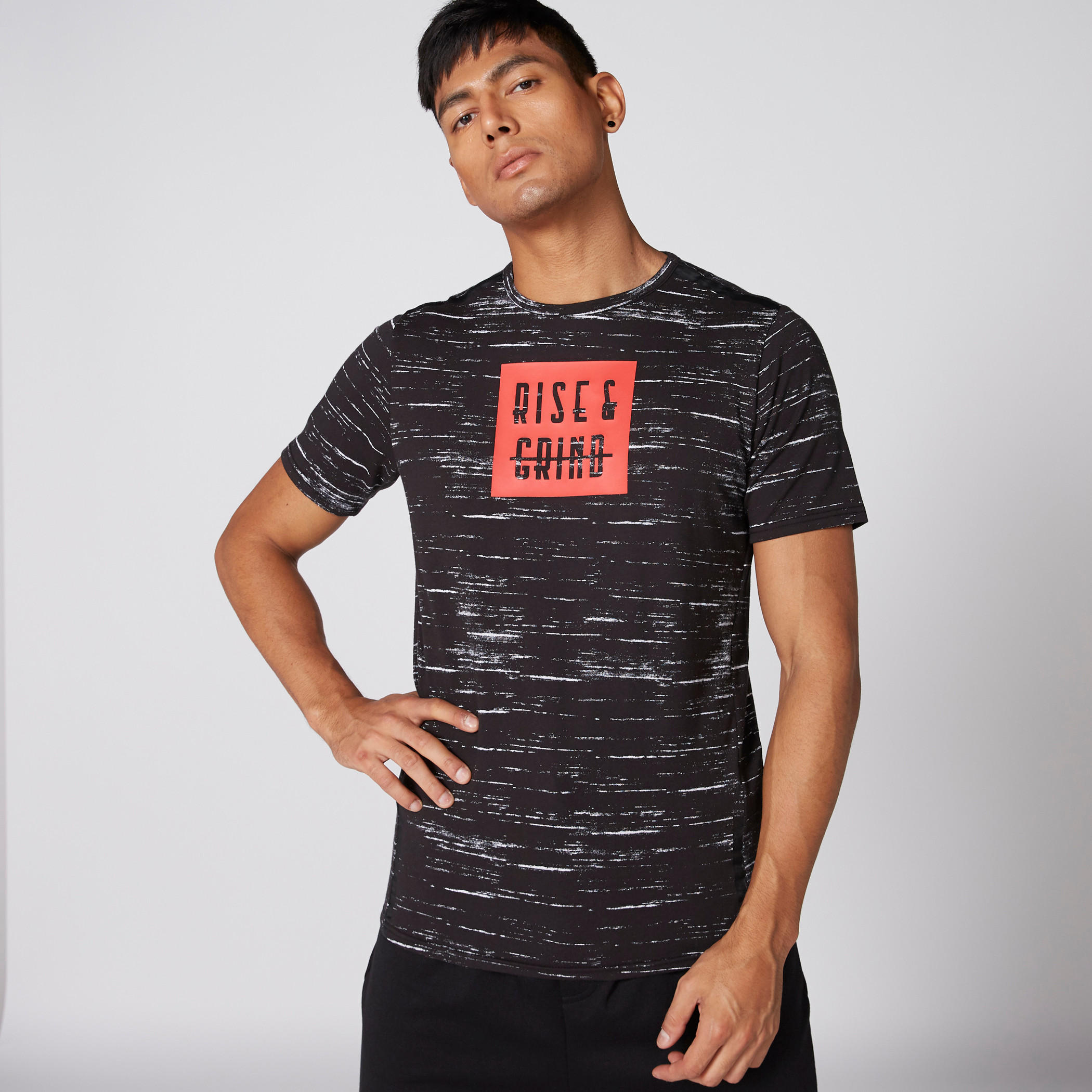 Printed T-Shirt with Round Neck and Short Sleeves-men-clothing-sportswearandactivewear-tshirtsandpolos-image-4