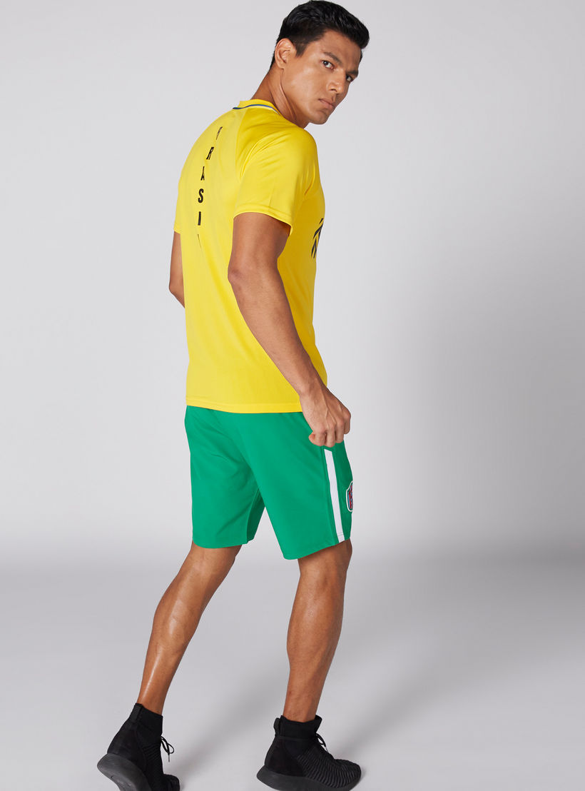 تيشيرت بياقة مستديرة وأكمام قصيرة وطبعات -men-clothing-tshirtsandpolos-tshirts-image-4